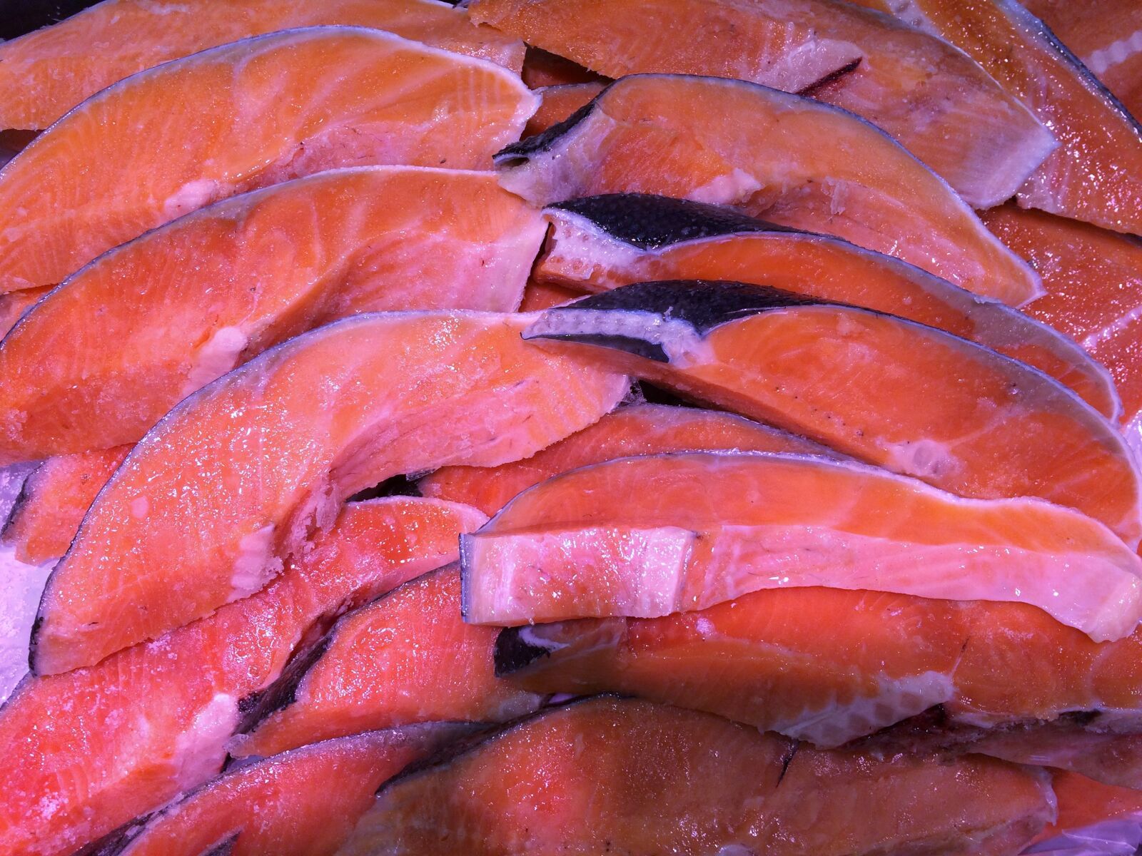 iPhone 5s back camera 4.15mm f/2.2 sample photo. Salmon, salted salmon, fish photography