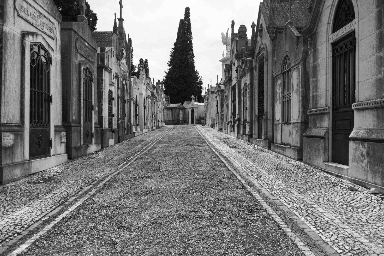 Nikon D7100 sample photo. Cemetery, graves, grave photography