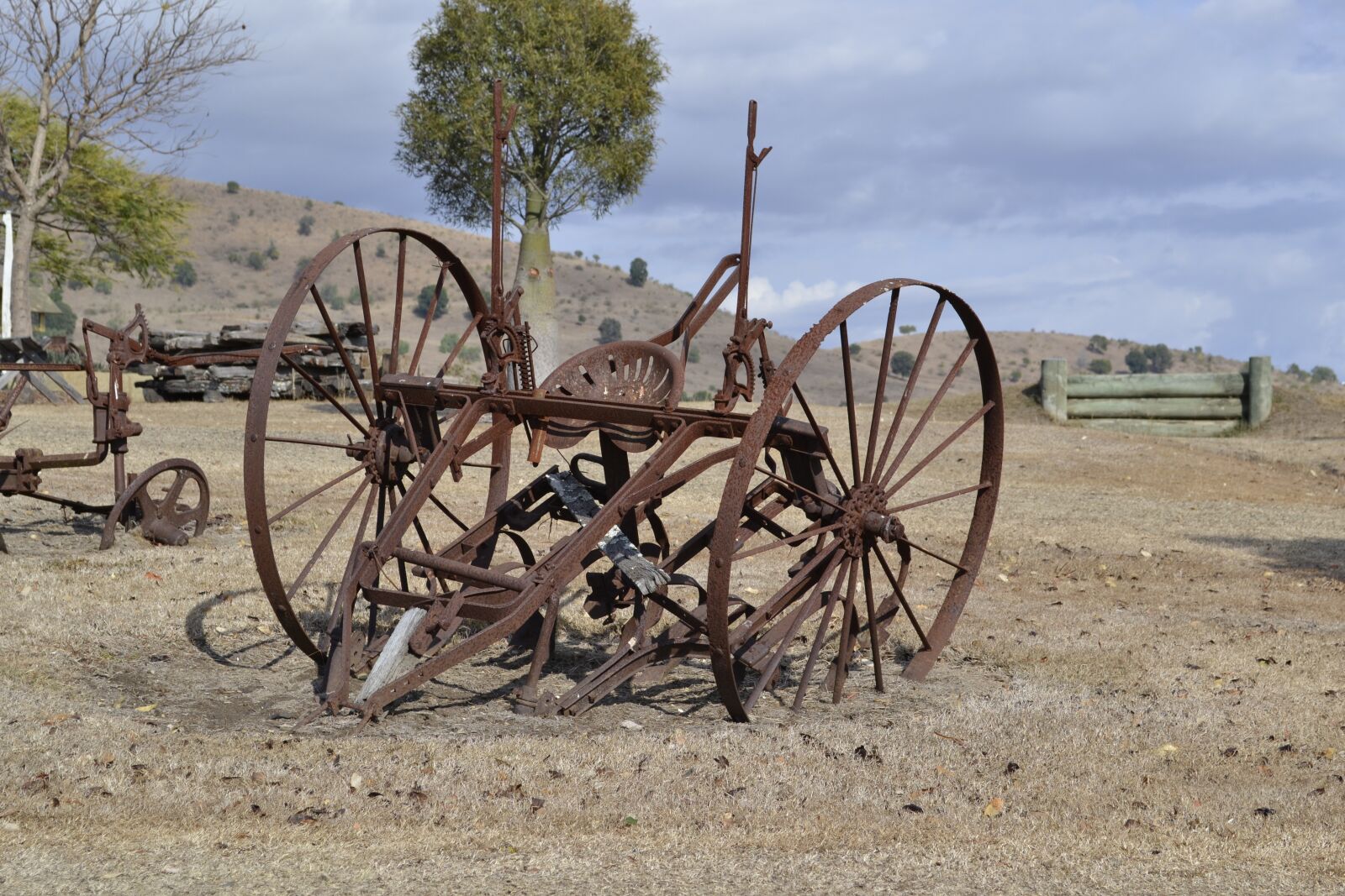Nikon D3100 sample photo. Rust, wagon, old photography