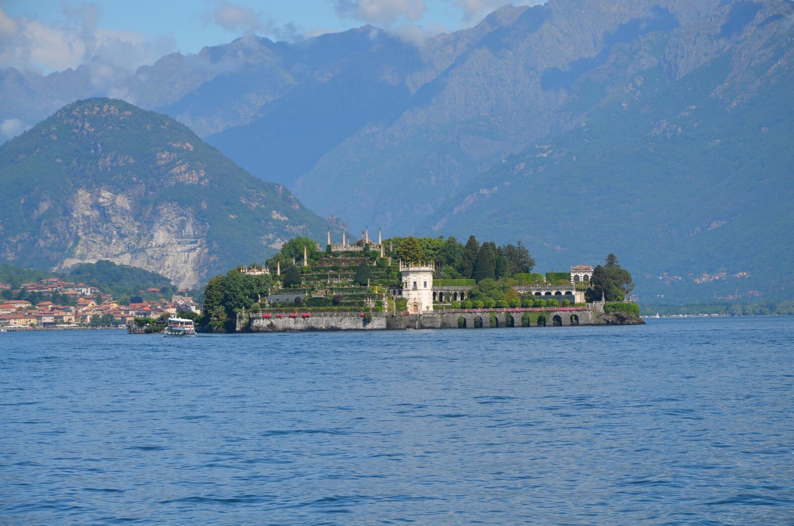 Nikon D5100 sample photo. Island, stresa, italy photography