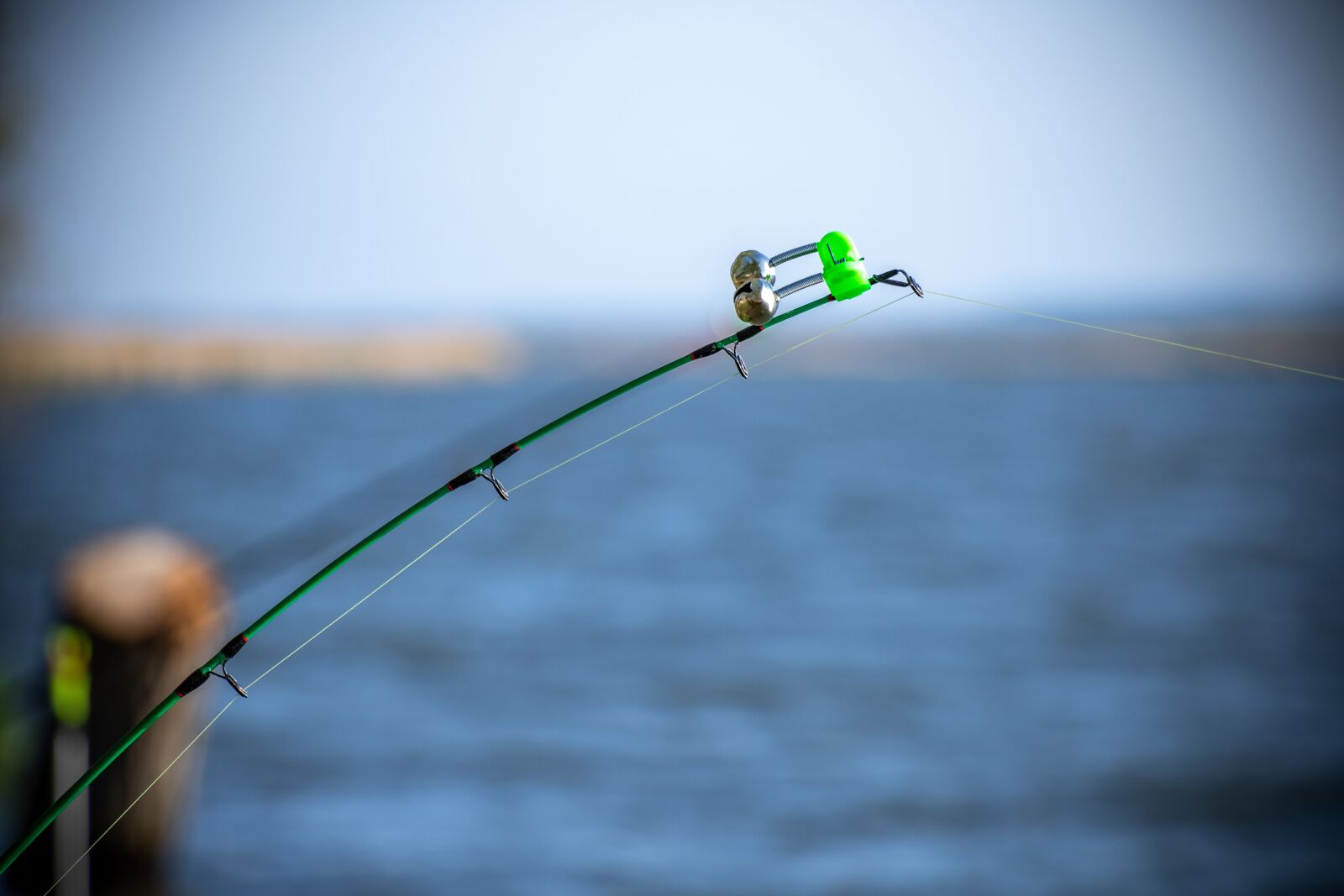 Canon EF-S 18-135mm F3.5-5.6 IS USM sample photo. Rod, fishing, scaffold photography