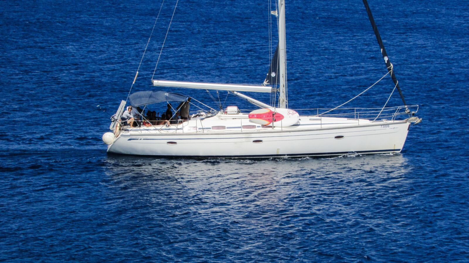 Canon PowerShot SX400 IS sample photo. Yacht, sea, blue photography