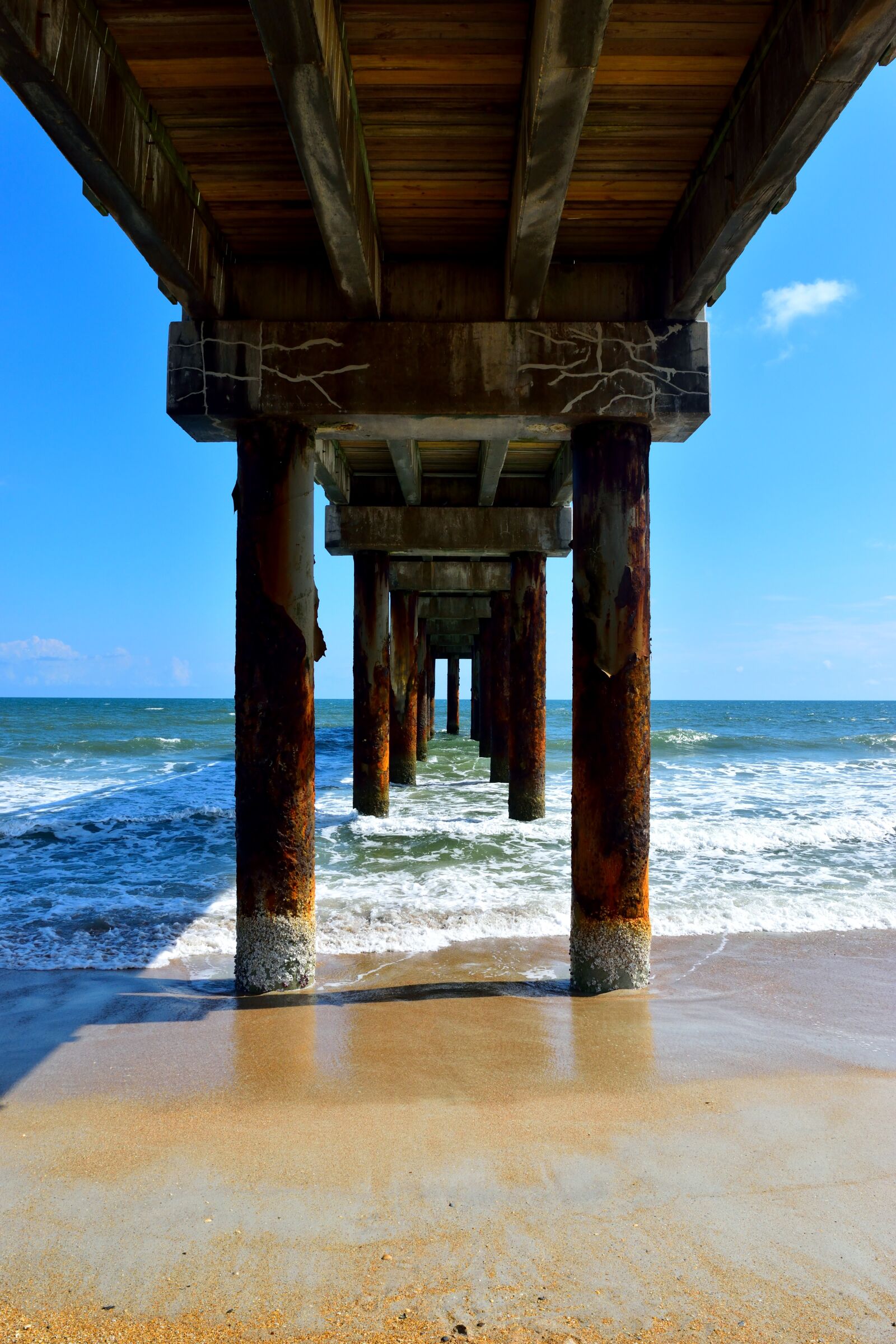 Nikon D3300 sample photo. Fishing pier, below, ocean photography