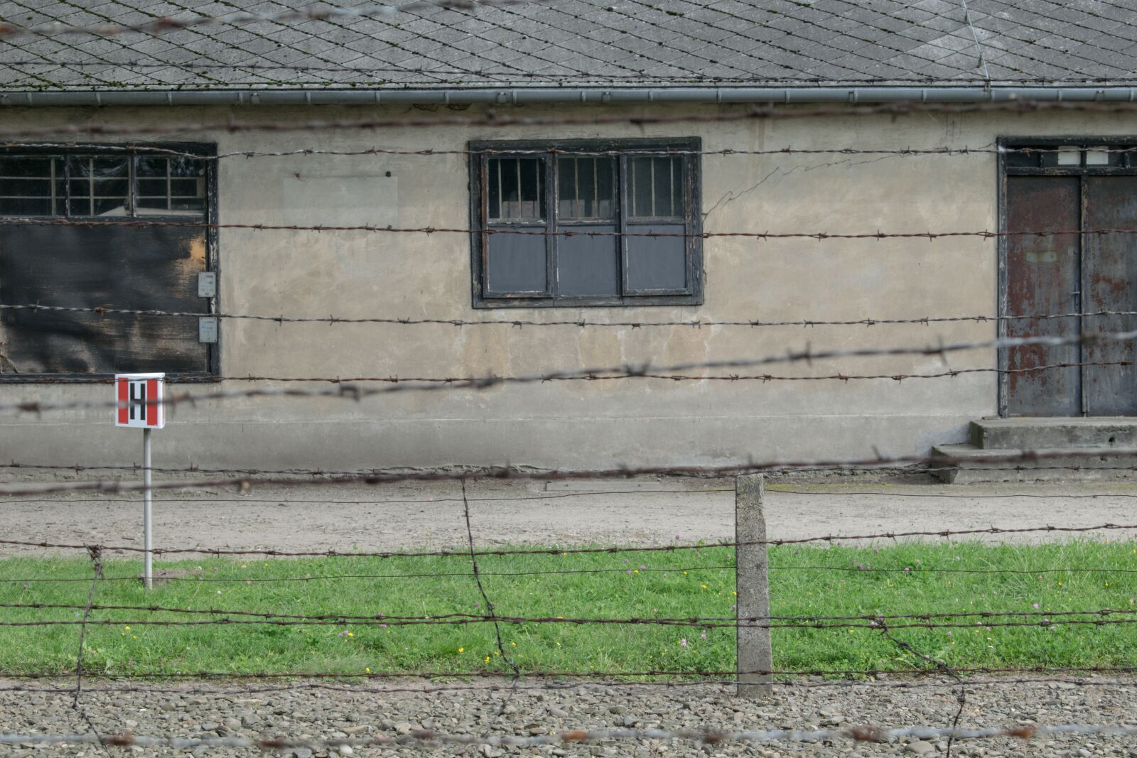 Nikon D3300 sample photo. Poland, auschwitz, architecture photography