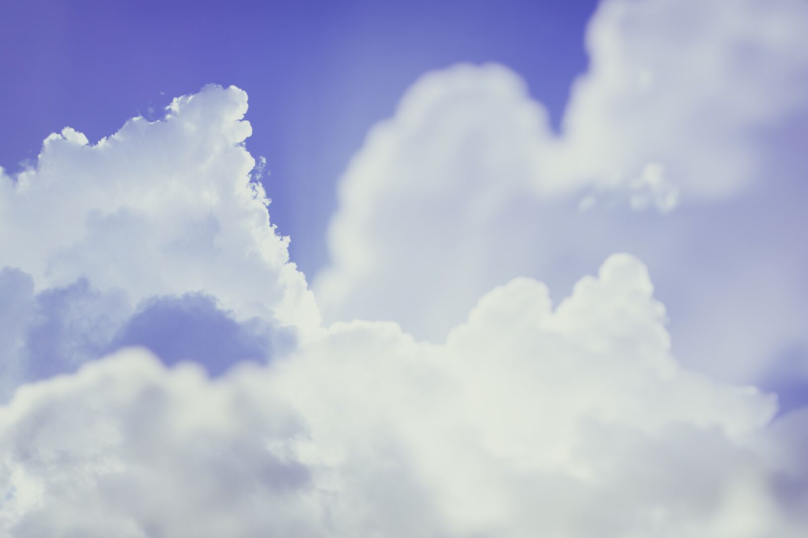 Canon EOS 600D (Rebel EOS T3i / EOS Kiss X5) sample photo. Sky, clouds, nature photography