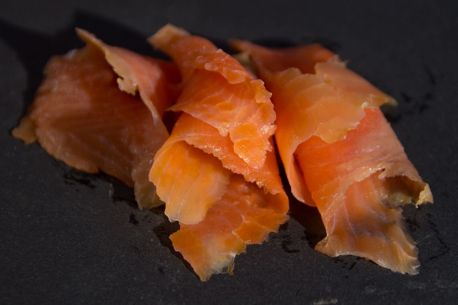 Canon EOS 60D sample photo. Fish, smoked fish, eat photography