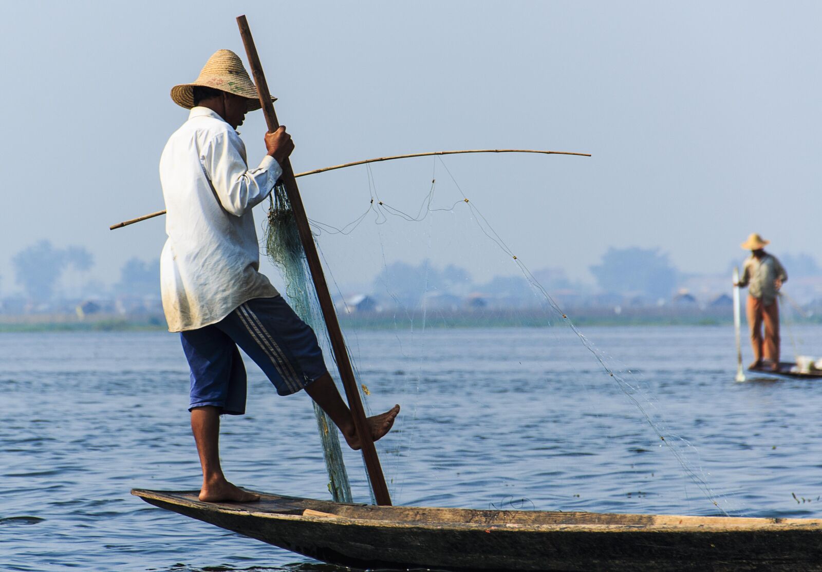 Canon EOS 70D sample photo. Inle lake, burma, boat photography