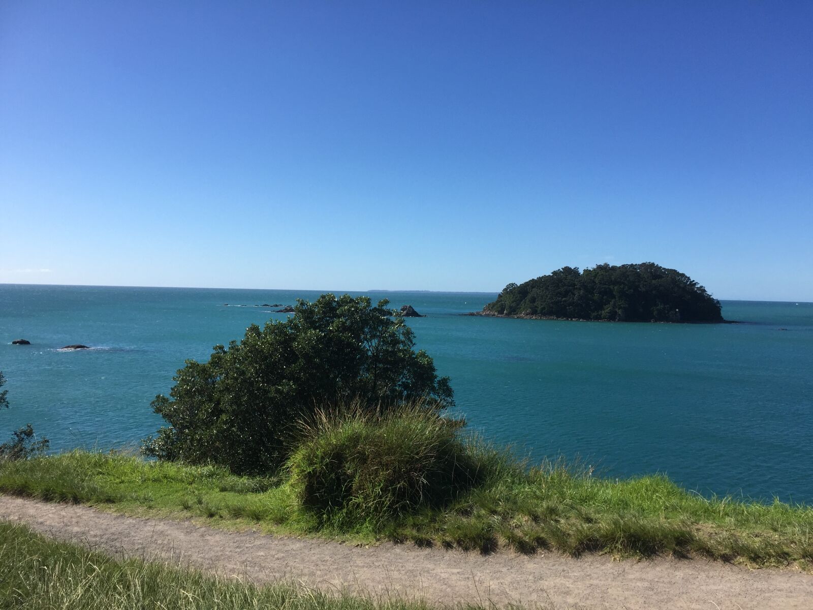 iPhone 6 Plus back camera 4.15mm f/2.2 sample photo. Island, sea photography