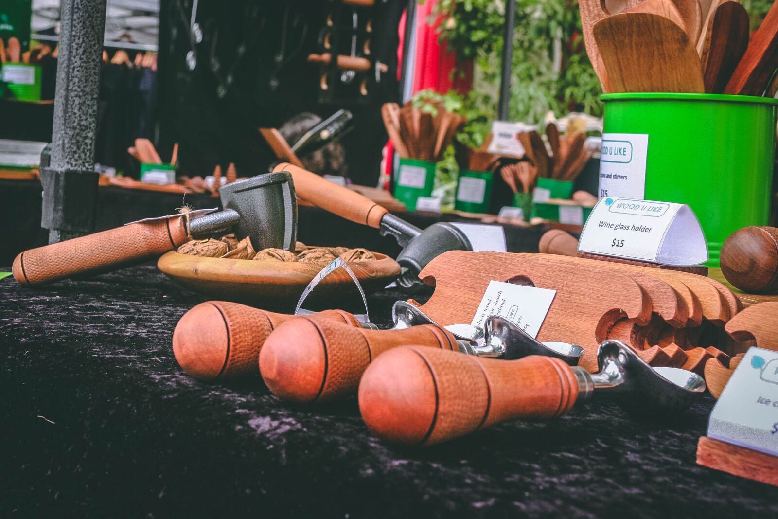 Canon EOS 20D sample photo. Brown, wooden, tools, on photography