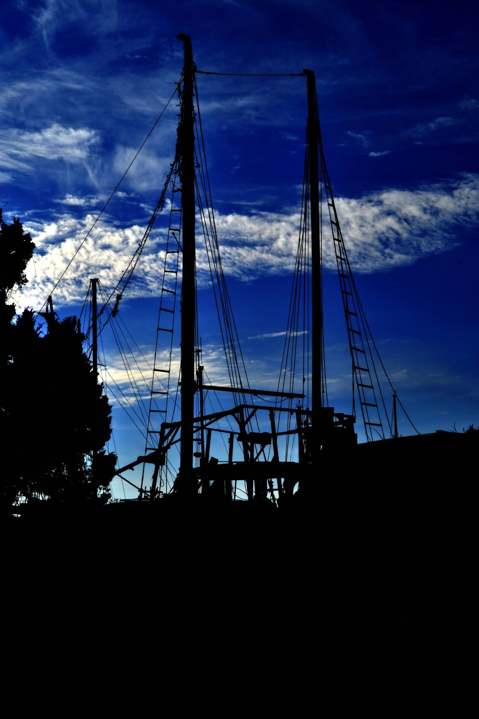 Nikon D3100 sample photo. Boat, boatyard, florida photography