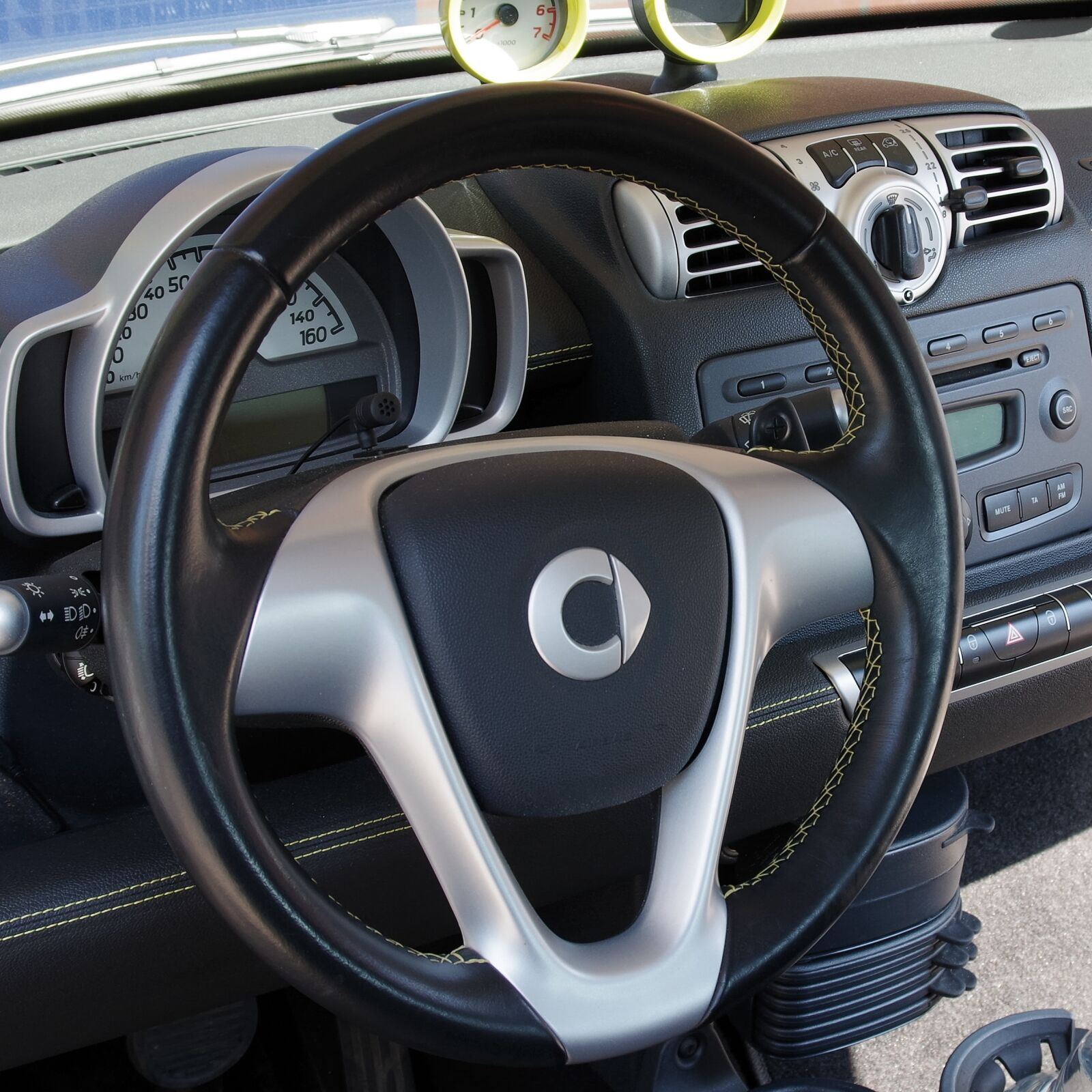 Pentax K-50 sample photo. Auto, smart, dashboard photography