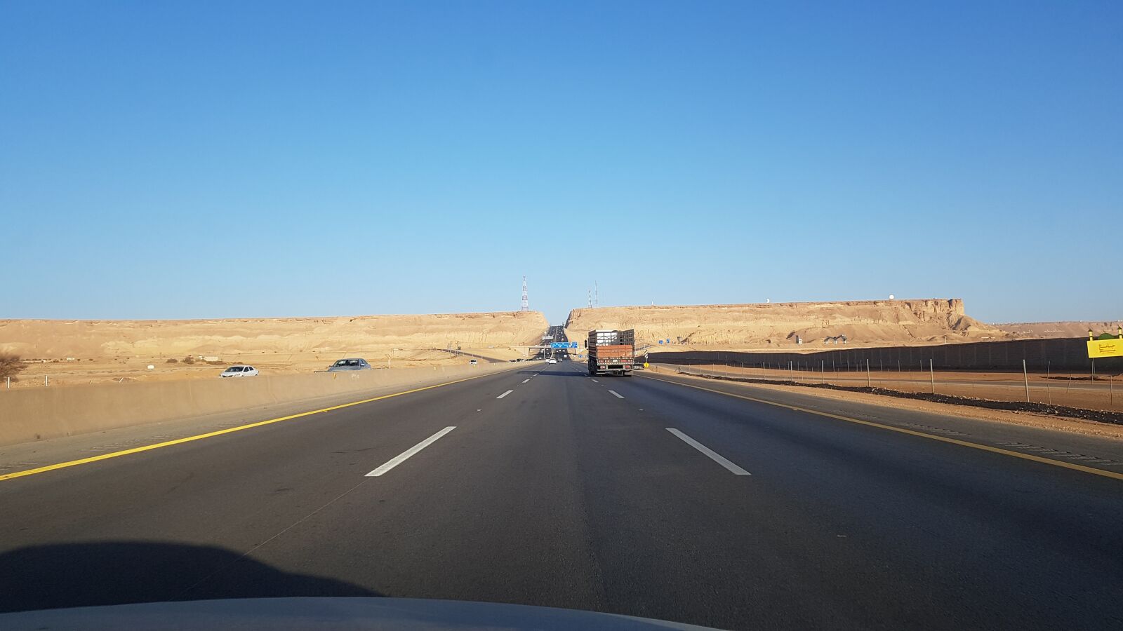 Samsung Galaxy Note Fan Edition sample photo. Road trip, saudia, saudi photography