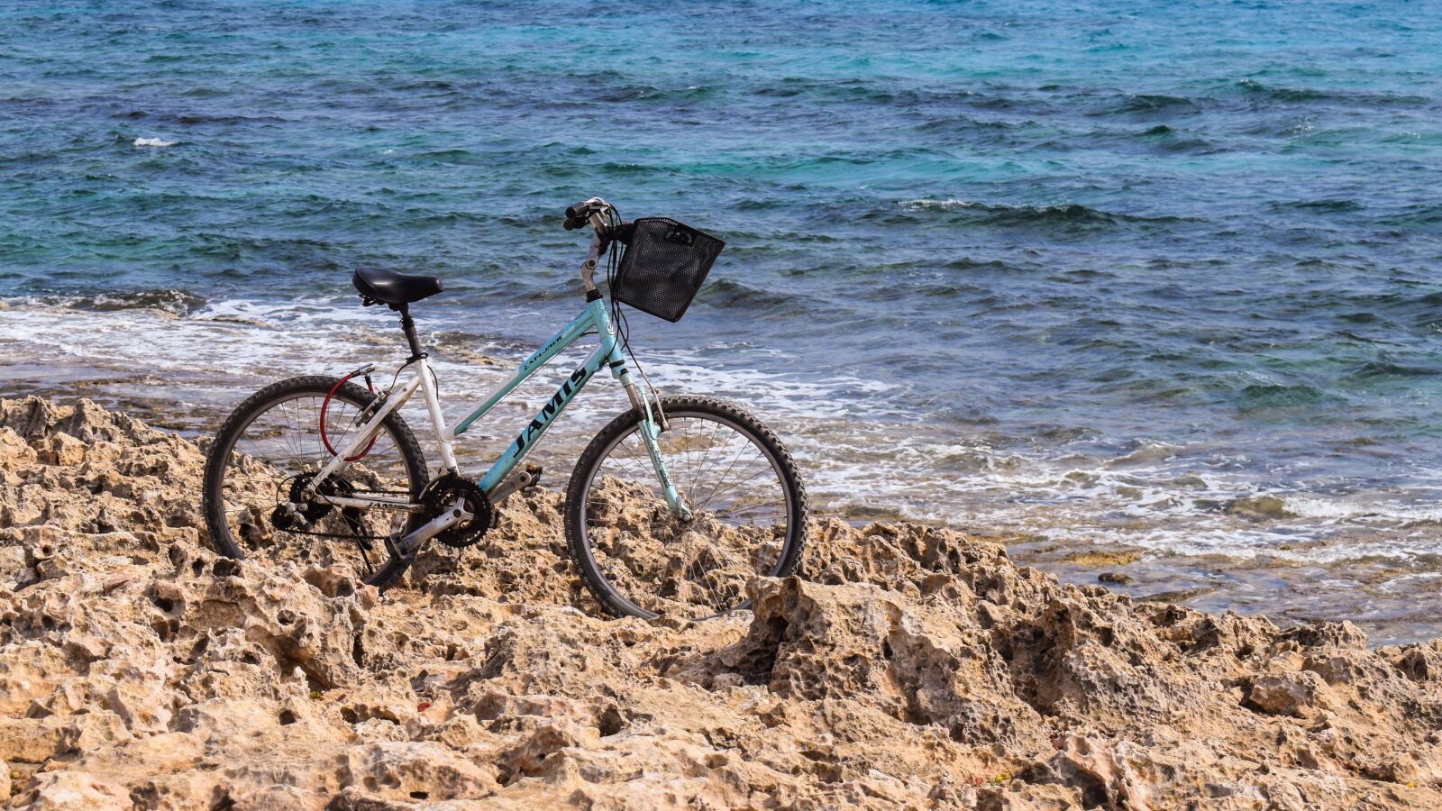 Nikon D3300 sample photo. Bicycle, rocky coast, sea photography