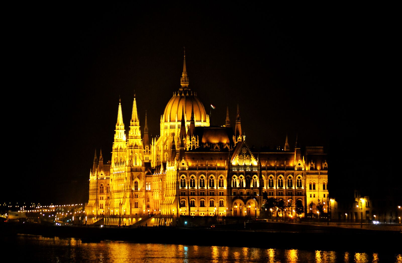 Nikon D3100 sample photo. Budapest, parliament, hungary photography