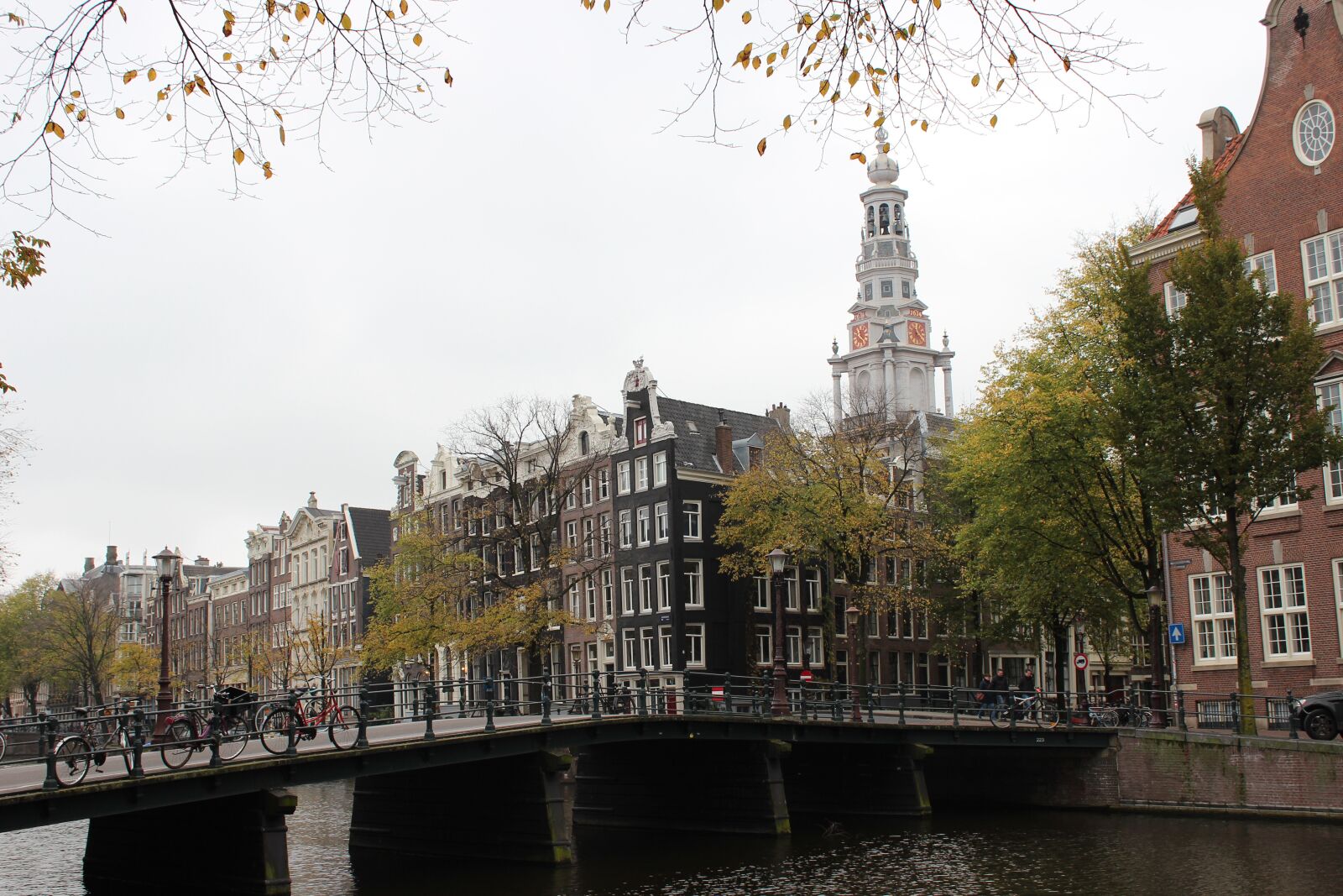 Canon EOS 600D (Rebel EOS T3i / EOS Kiss X5) sample photo. Amsterdam, channels, netherlands photography