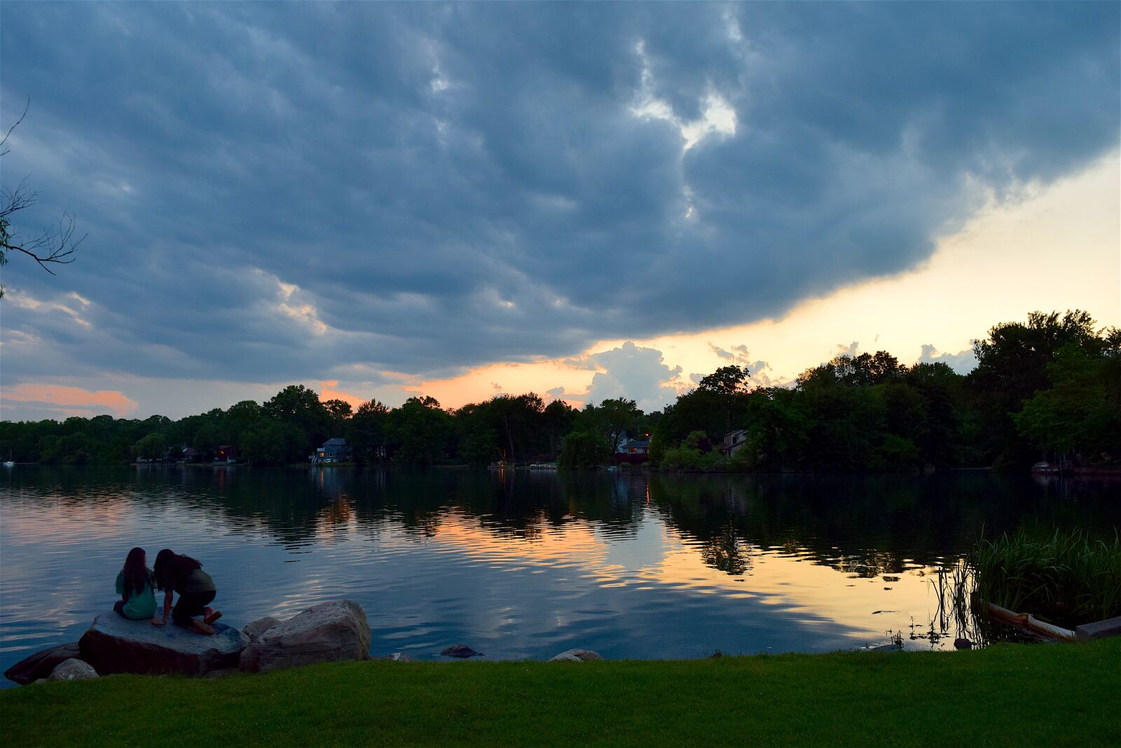 Nikon D3300 sample photo. Sunset, lake, children photography