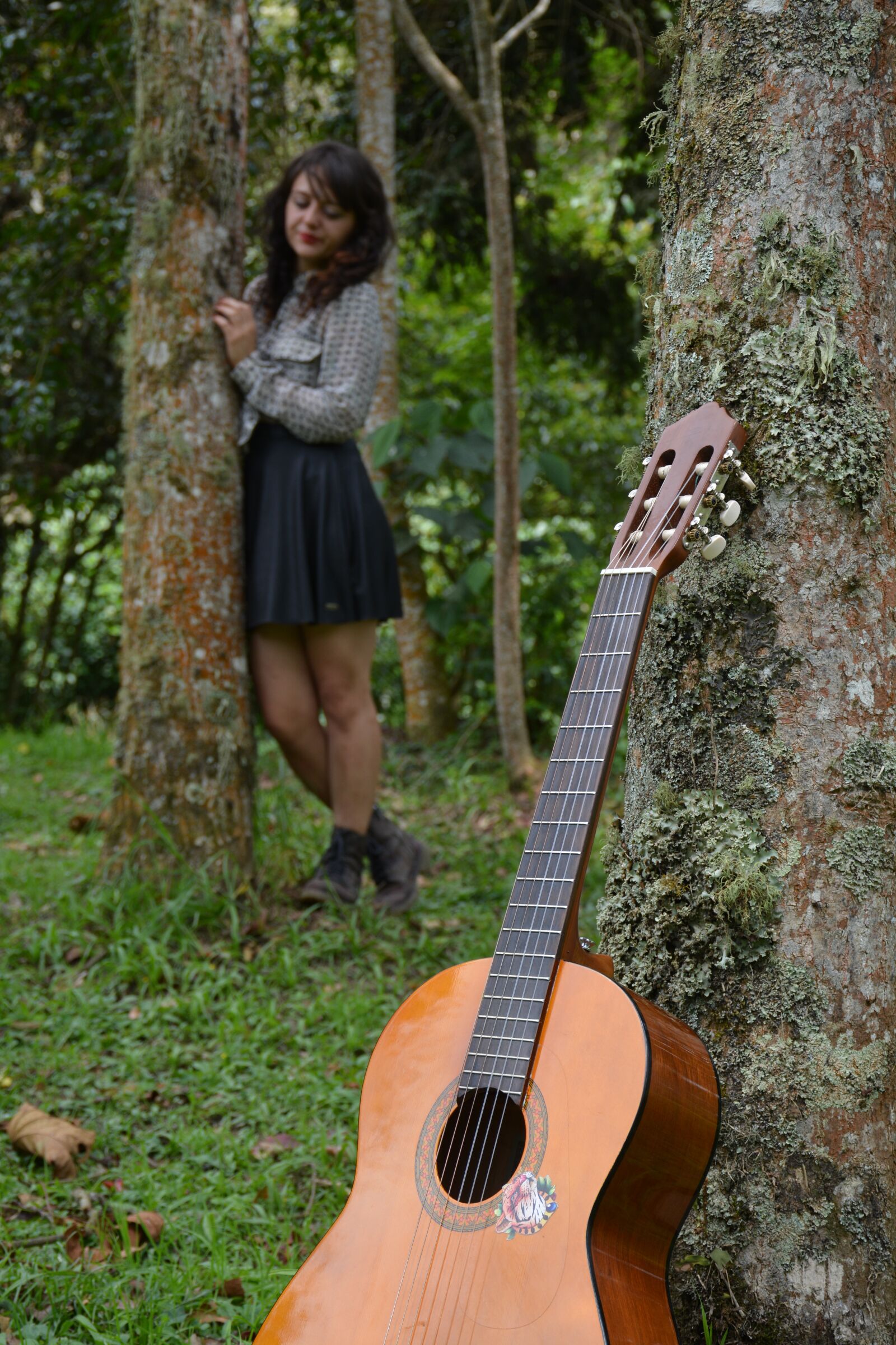 Nikon D5200 sample photo. Guitar, women, girl photography