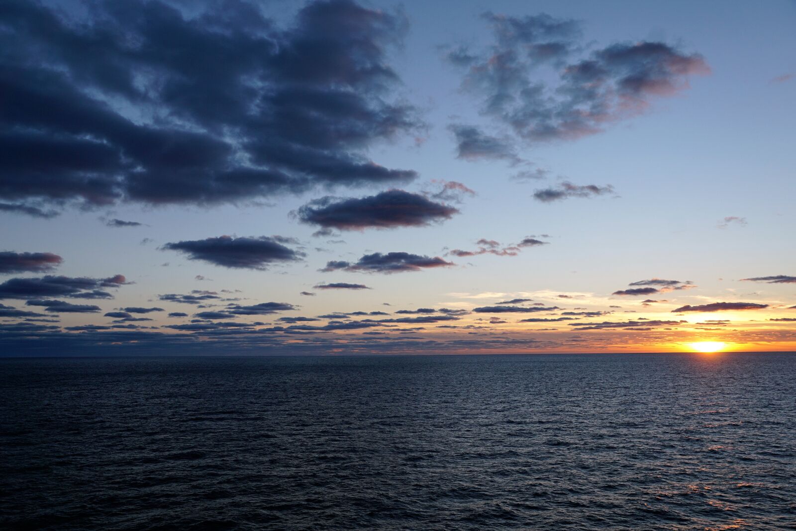 Sony ILCA-77M2 + Sony DT 16-50mm F2.8 SSM sample photo. Sky, ocean, sea photography