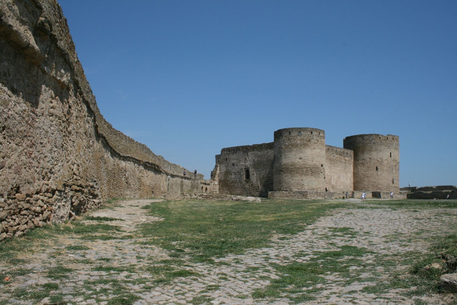 Canon EOS 400D (EOS Digital Rebel XTi / EOS Kiss Digital X) sample photo. Fortress, summer, architecture photography