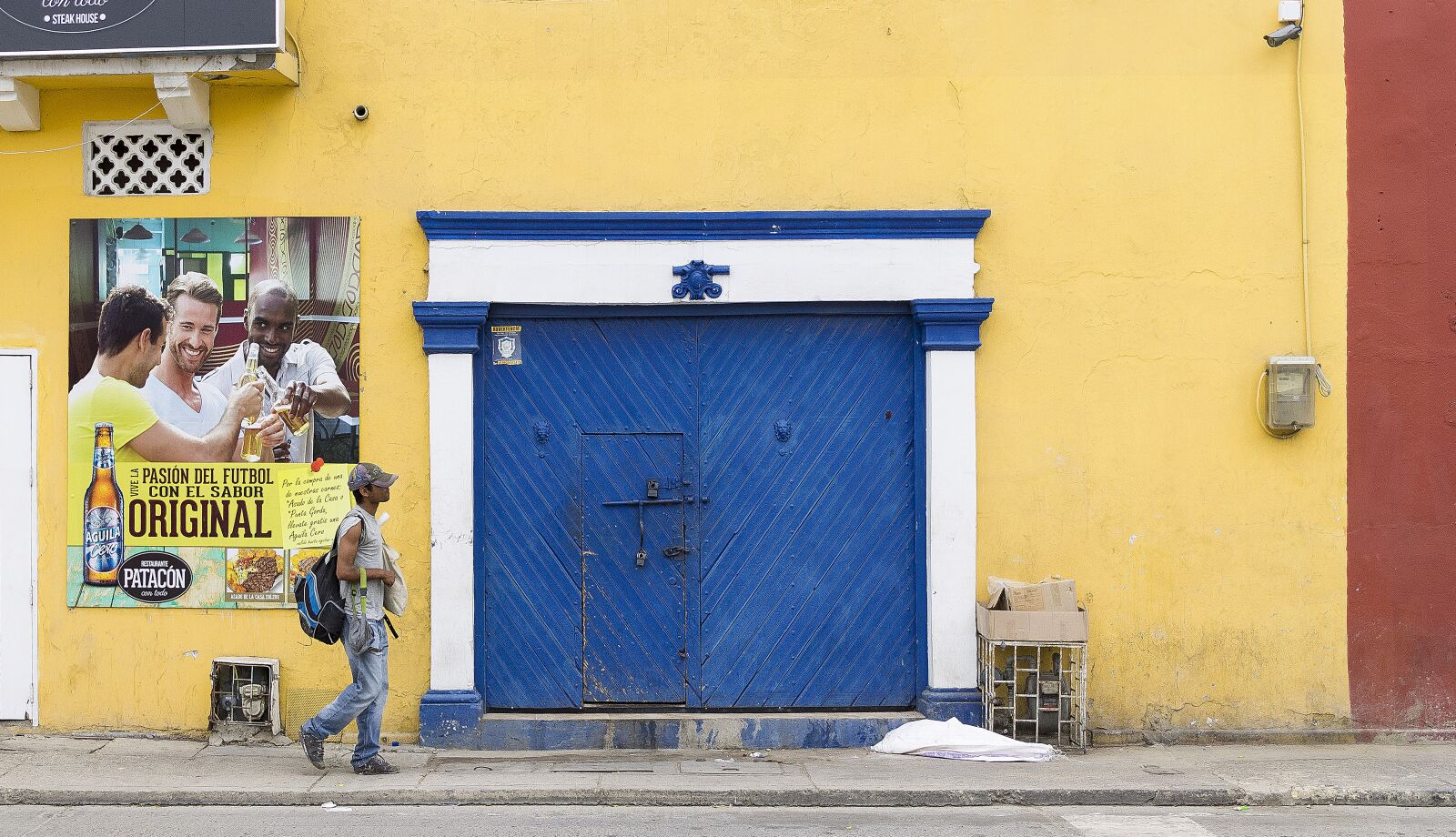 Canon EOS 1100D (EOS Rebel T3 / EOS Kiss X50) sample photo. Building, old, colonial photography