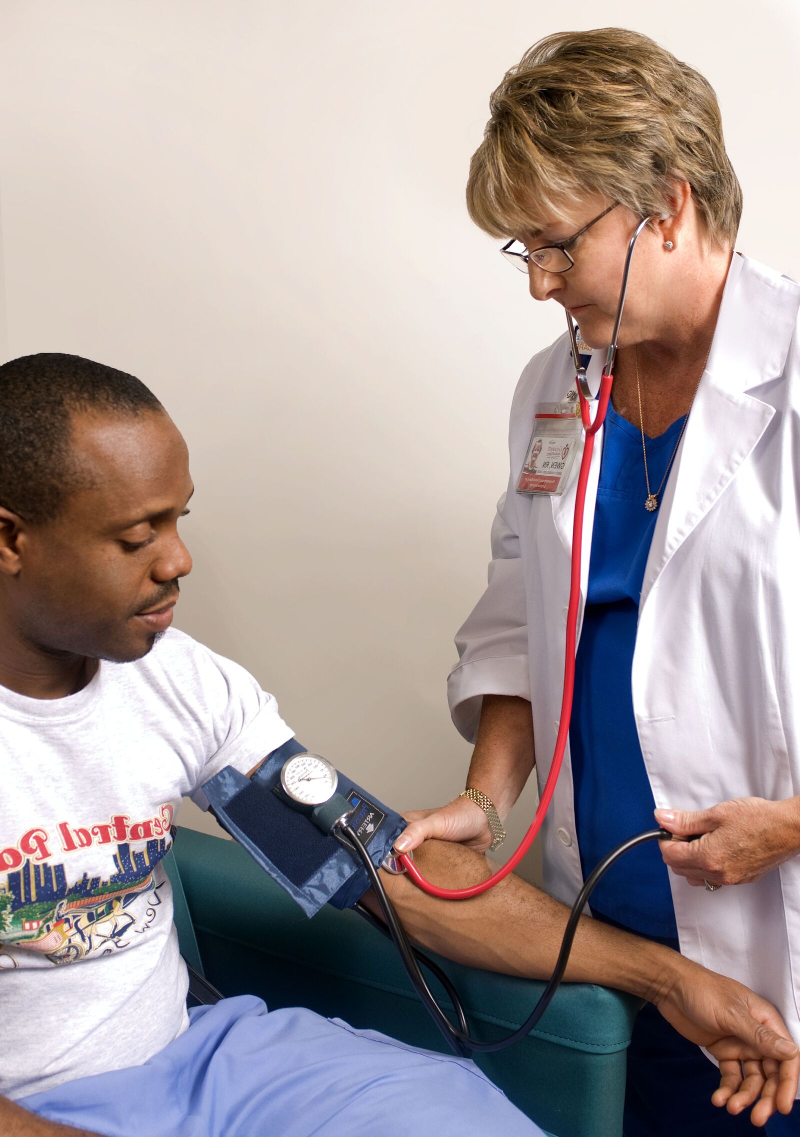 Nikon D300 sample photo. Doctor, sphygmomanometer, pressurized, cuff photography