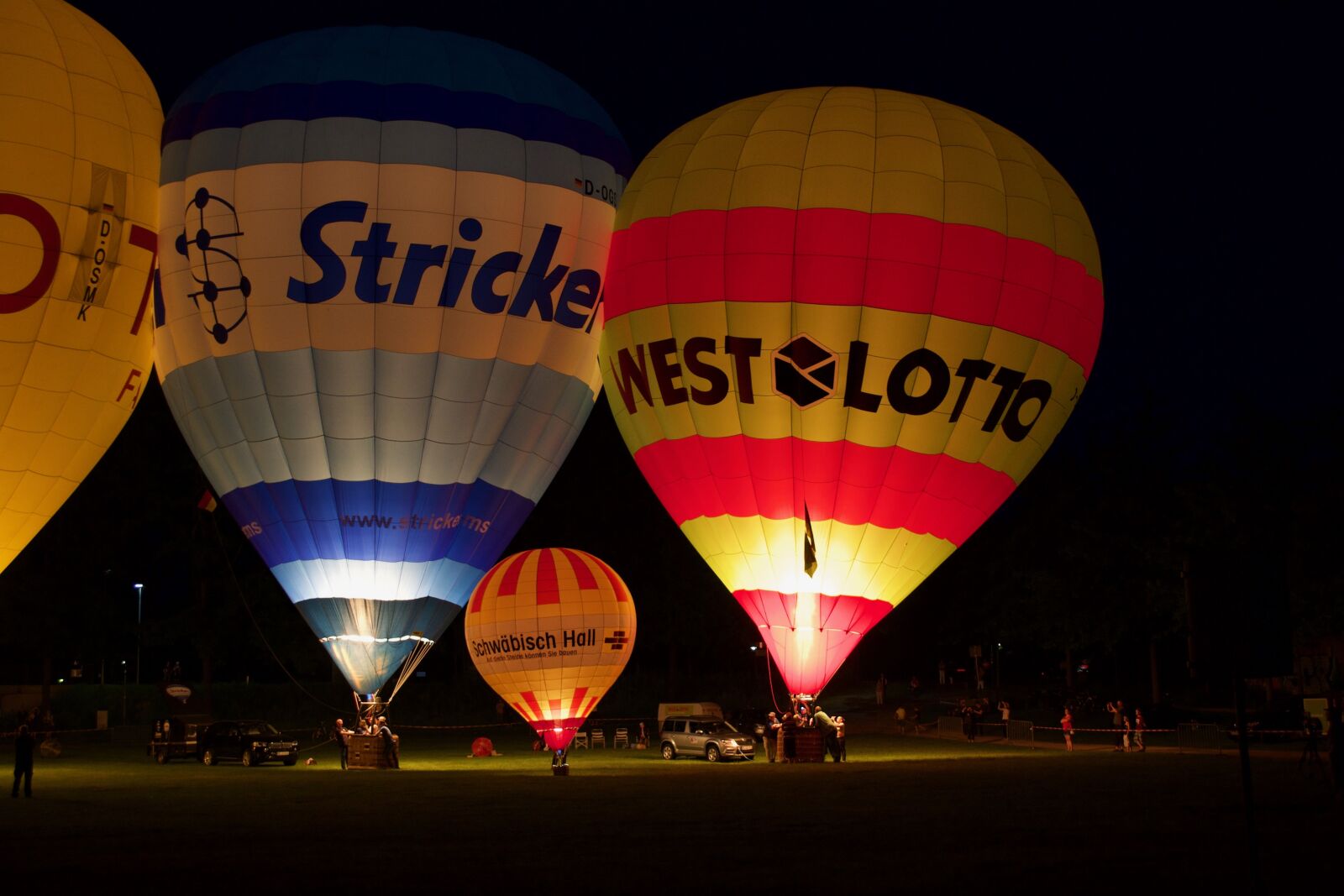 Nikon D3100 sample photo. Balloon, travel, colorful photography