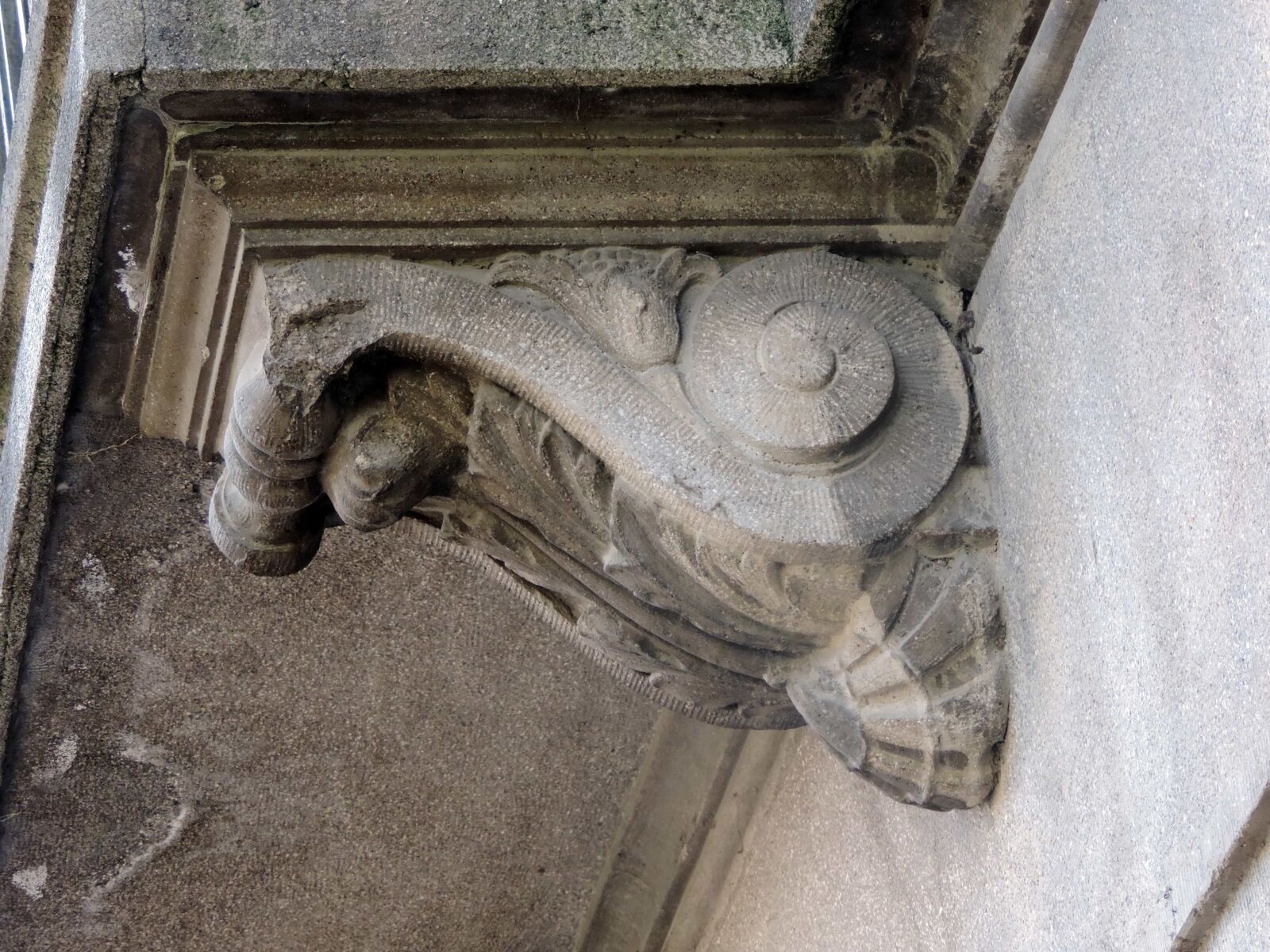 Nikon Coolpix P520 sample photo. Arabesque, art, baroque, concrete photography