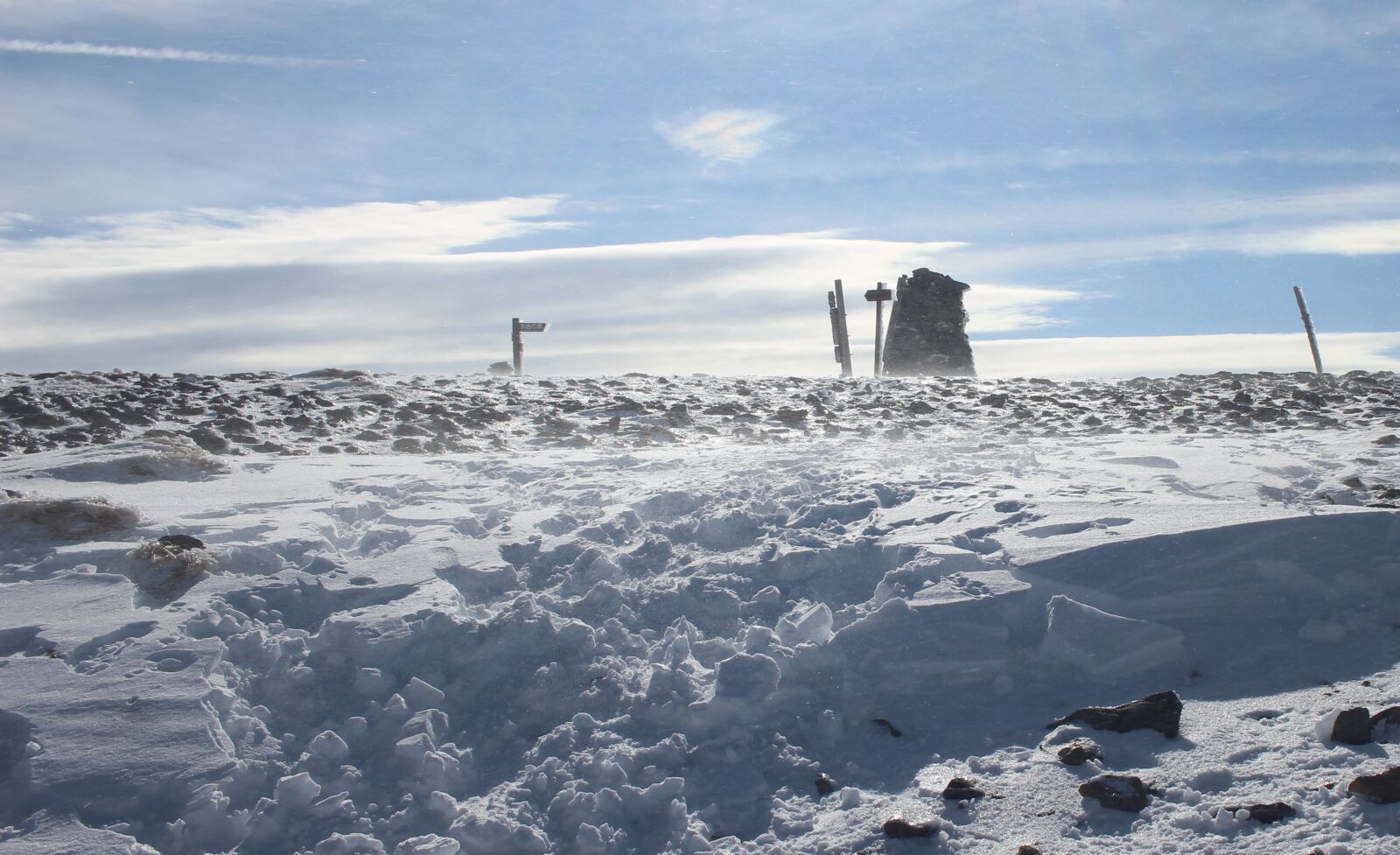 Canon EOS 100D (EOS Rebel SL1 / EOS Kiss X7) sample photo. Snow mountain, mountain climbing photography