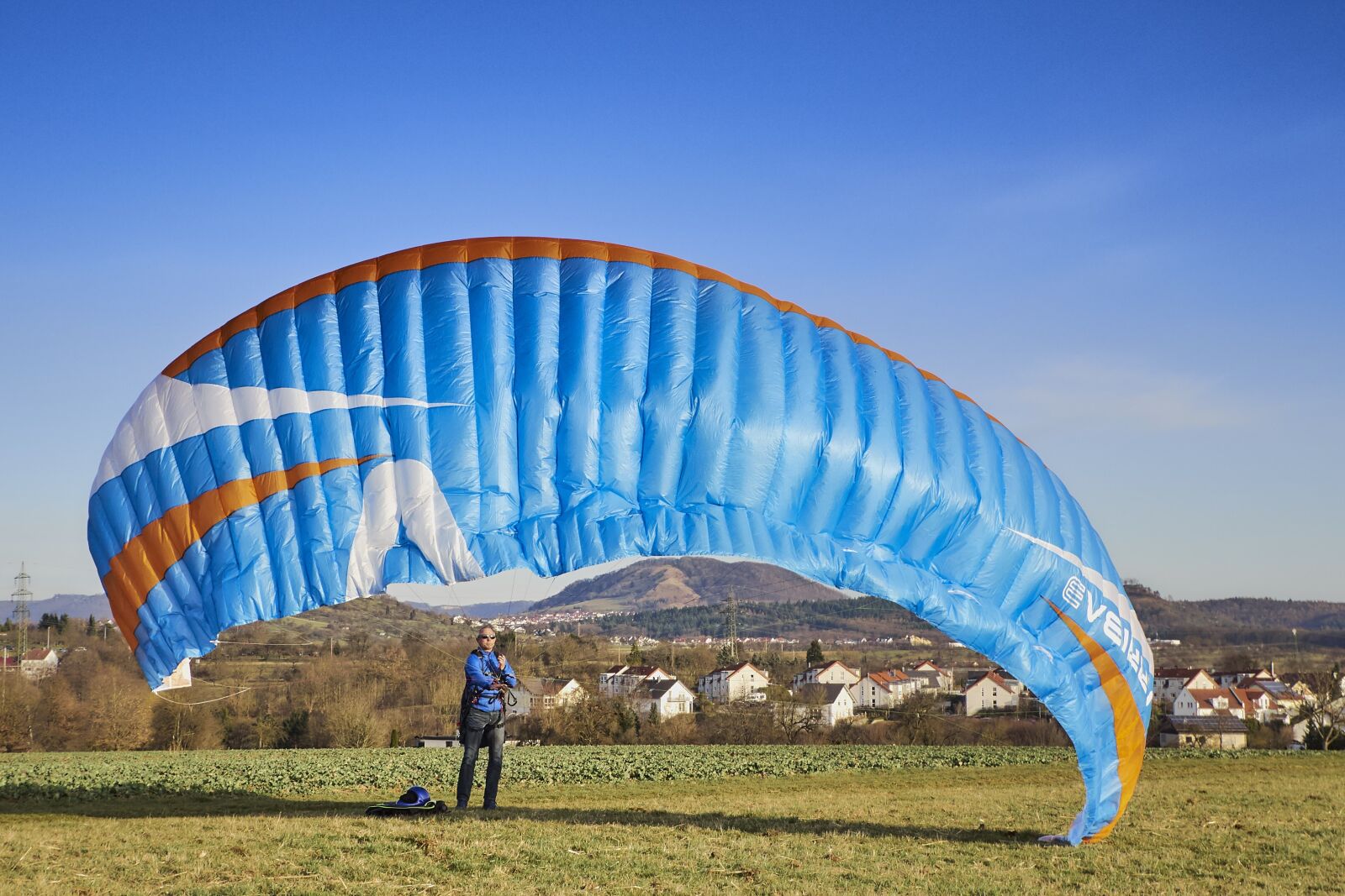 Olympus OM-D E-M10 sample photo. Hang glider, wind, dragon photography