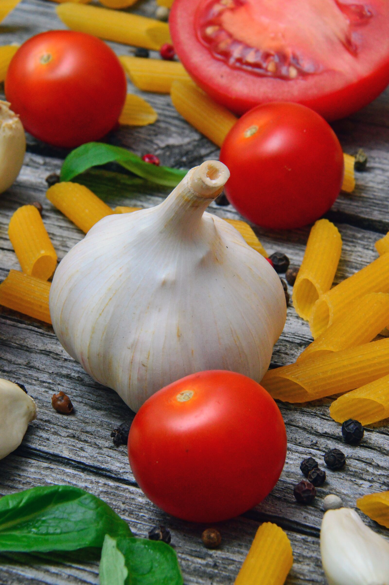 Nikon D3200 sample photo. Vegetables, tomatoes, pepper photography