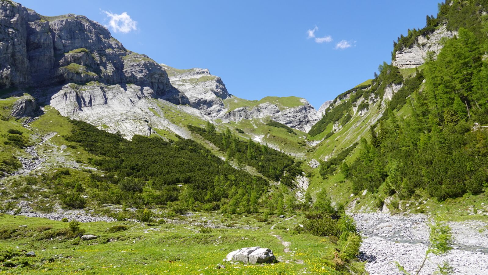 Sony DSC-RX100M7 sample photo. Mountain landscape, nature, hiking photography
