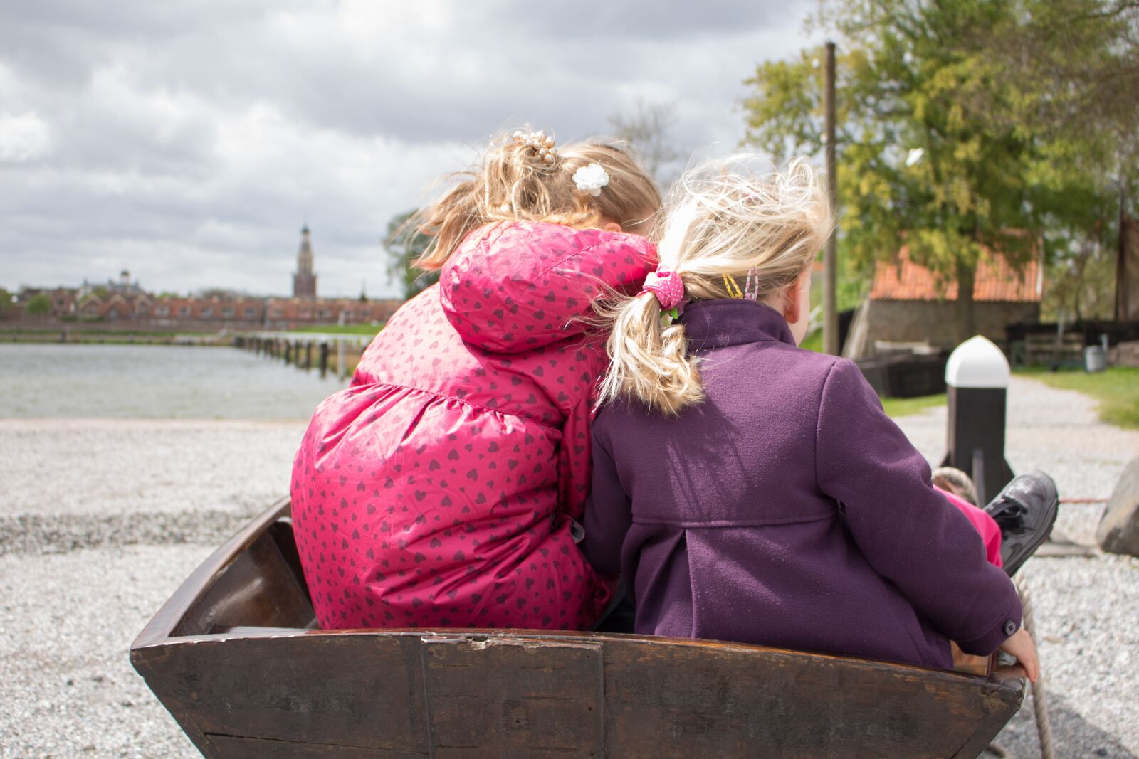Canon EOS 100D (EOS Rebel SL1 / EOS Kiss X7) sample photo. Holland, boat, netherlands photography