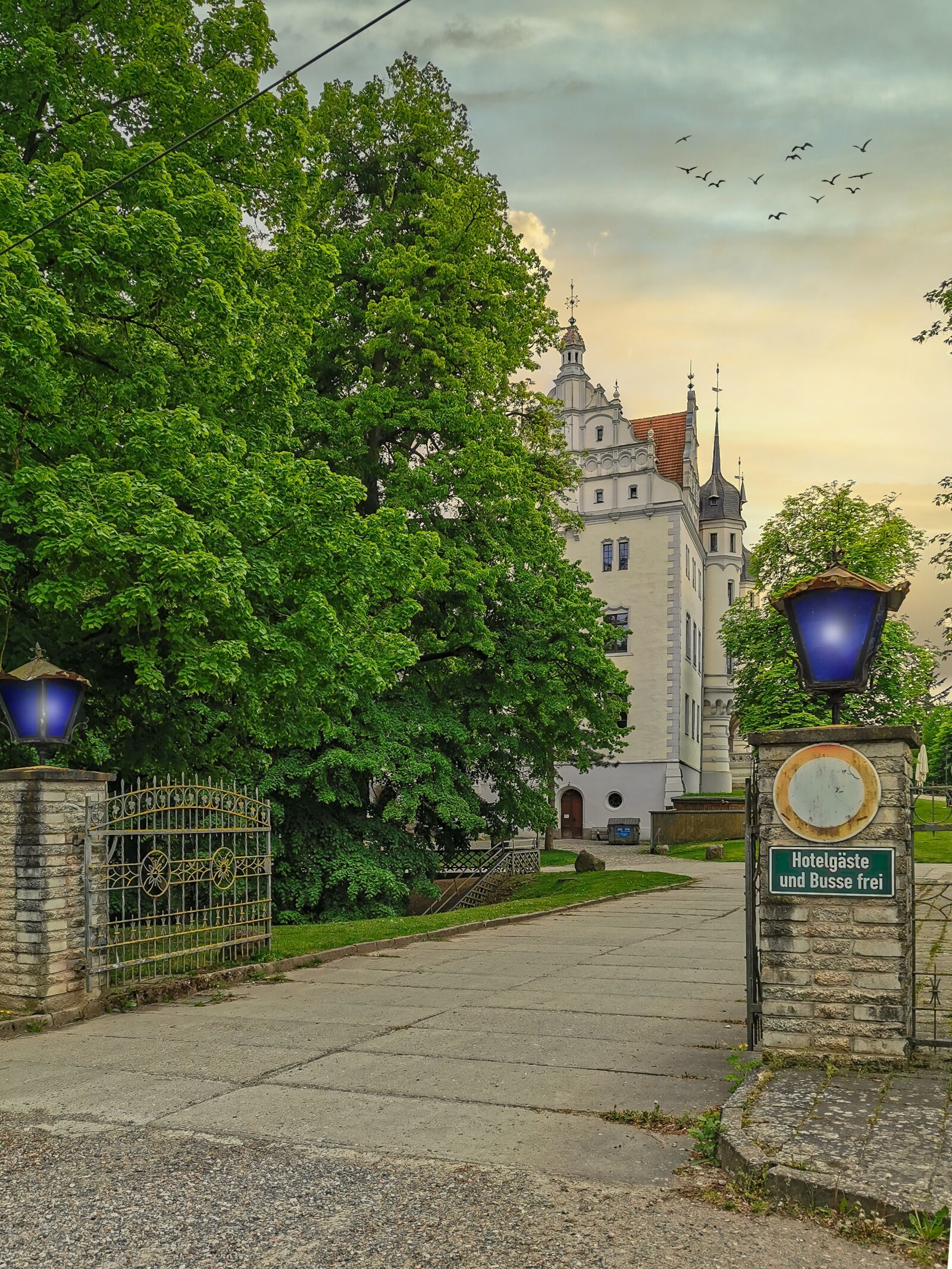 HUAWEI P30 Pro sample photo. Castle, boitzenburg, uckermark photography