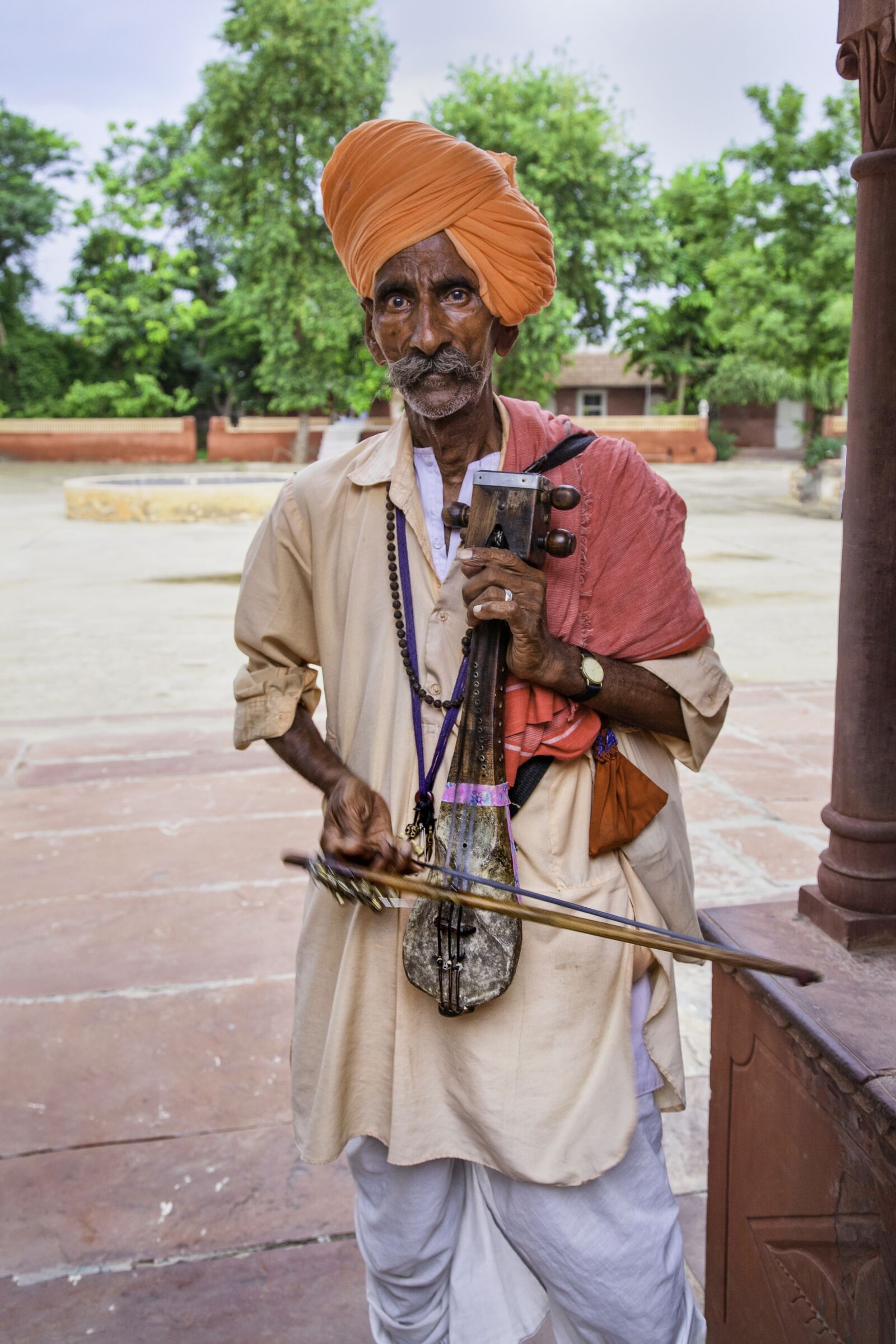 Canon EOS 5D sample photo. Indian, musician, rajasthan photography