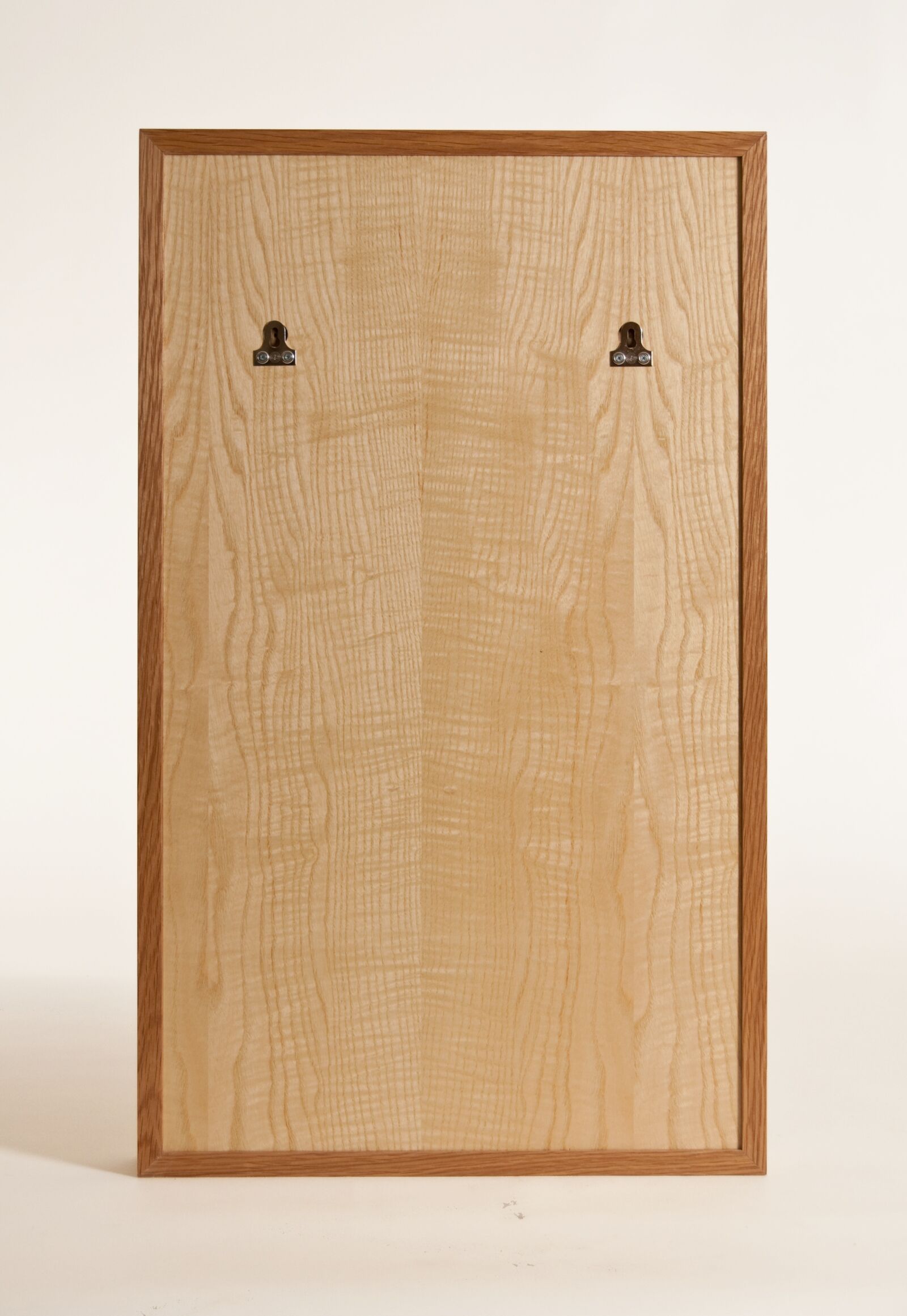 Nikon D90 sample photo. Chess, ash wood, vertical photography