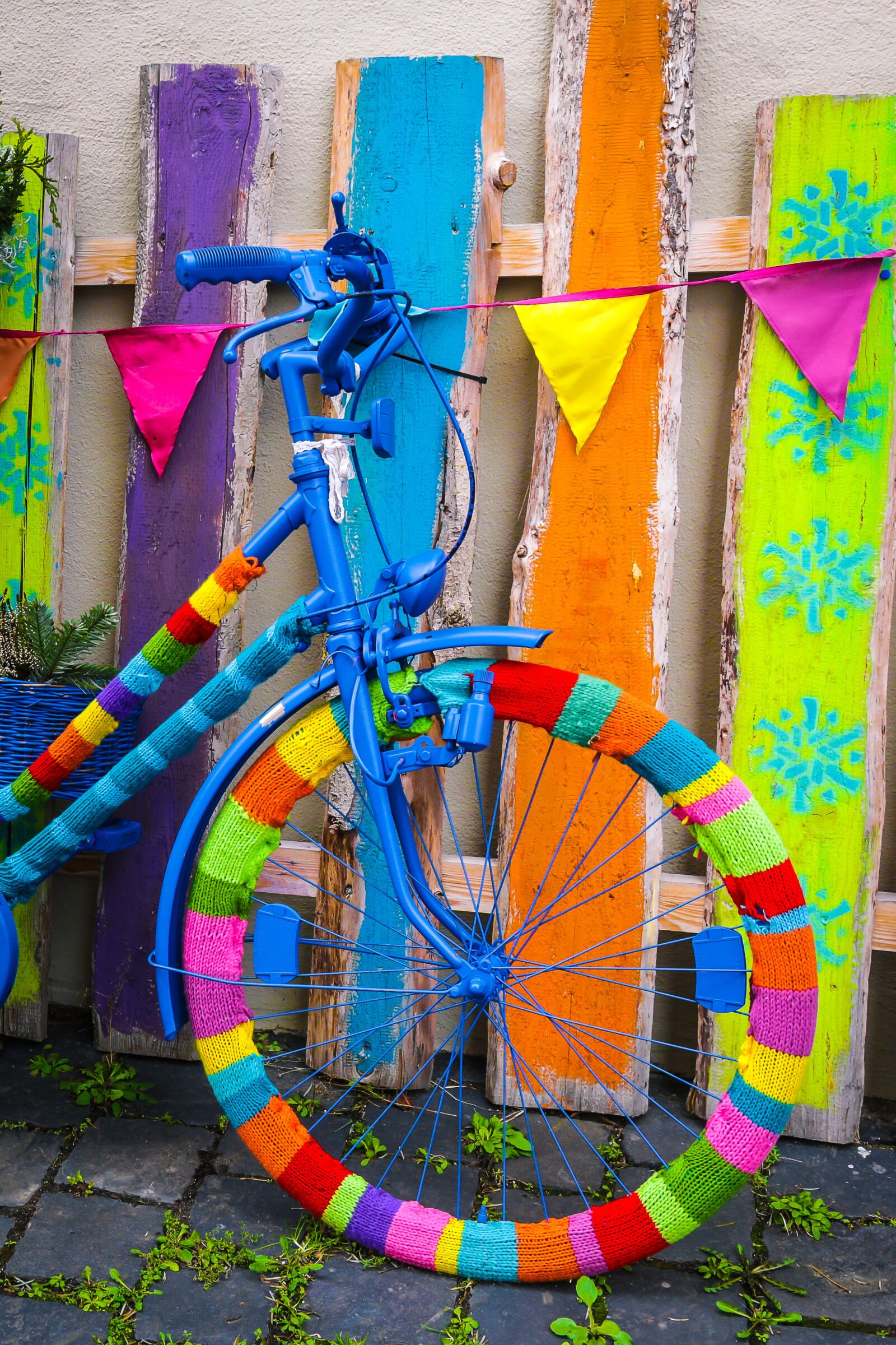 Canon EF 24-105mm F4L IS USM sample photo. Wheel, bike, cycling photography