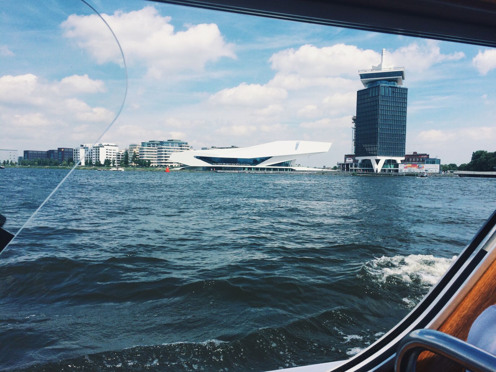 iPhone 5s back camera 4.15mm f/2.2 sample photo. Amsterdam, boat, building, canal photography