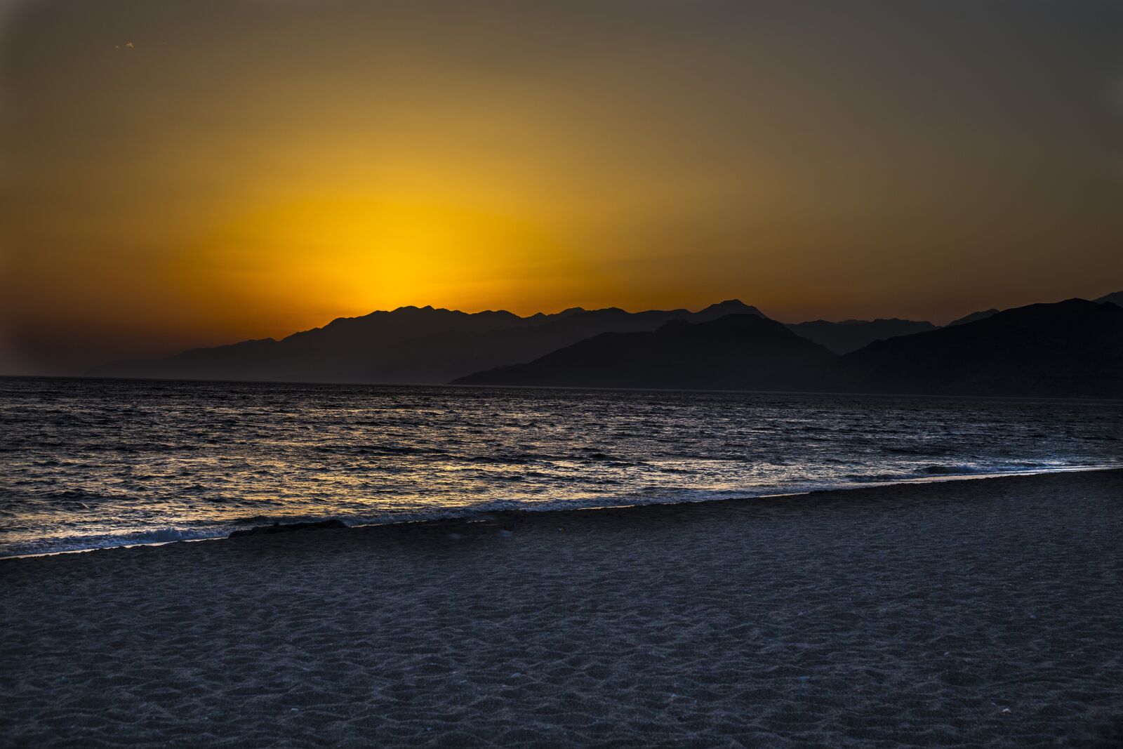 Canon EOS 6D + Canon EF 24-105mm F4L IS USM sample photo. Mountain, sun, sea photography