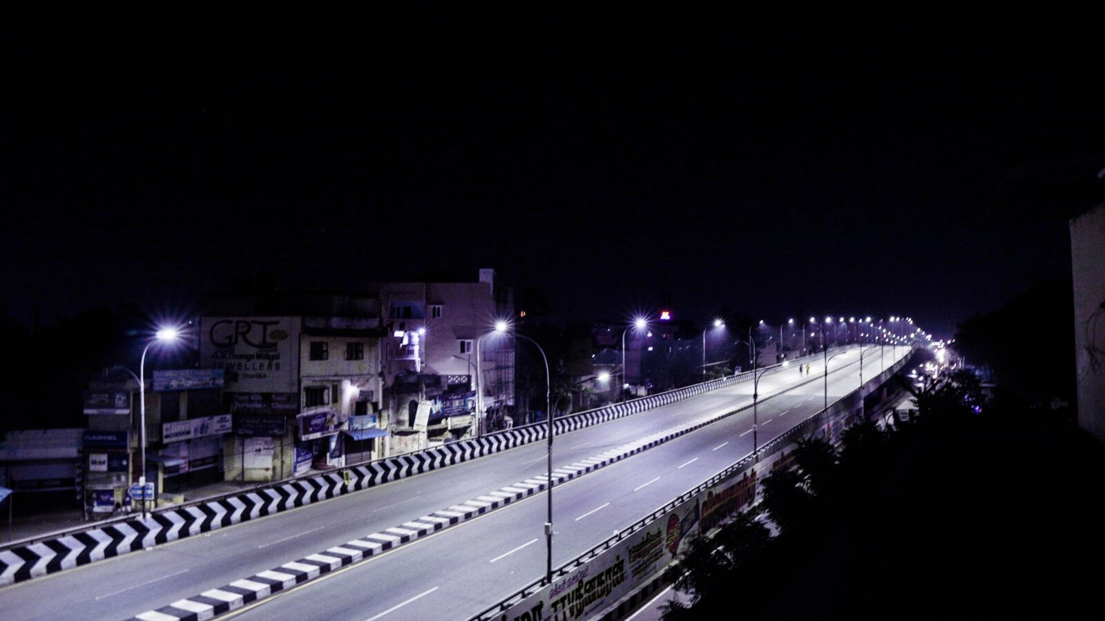 Sigma 16mm F1.4 DC DN | C sample photo. Night view, bridge, india photography