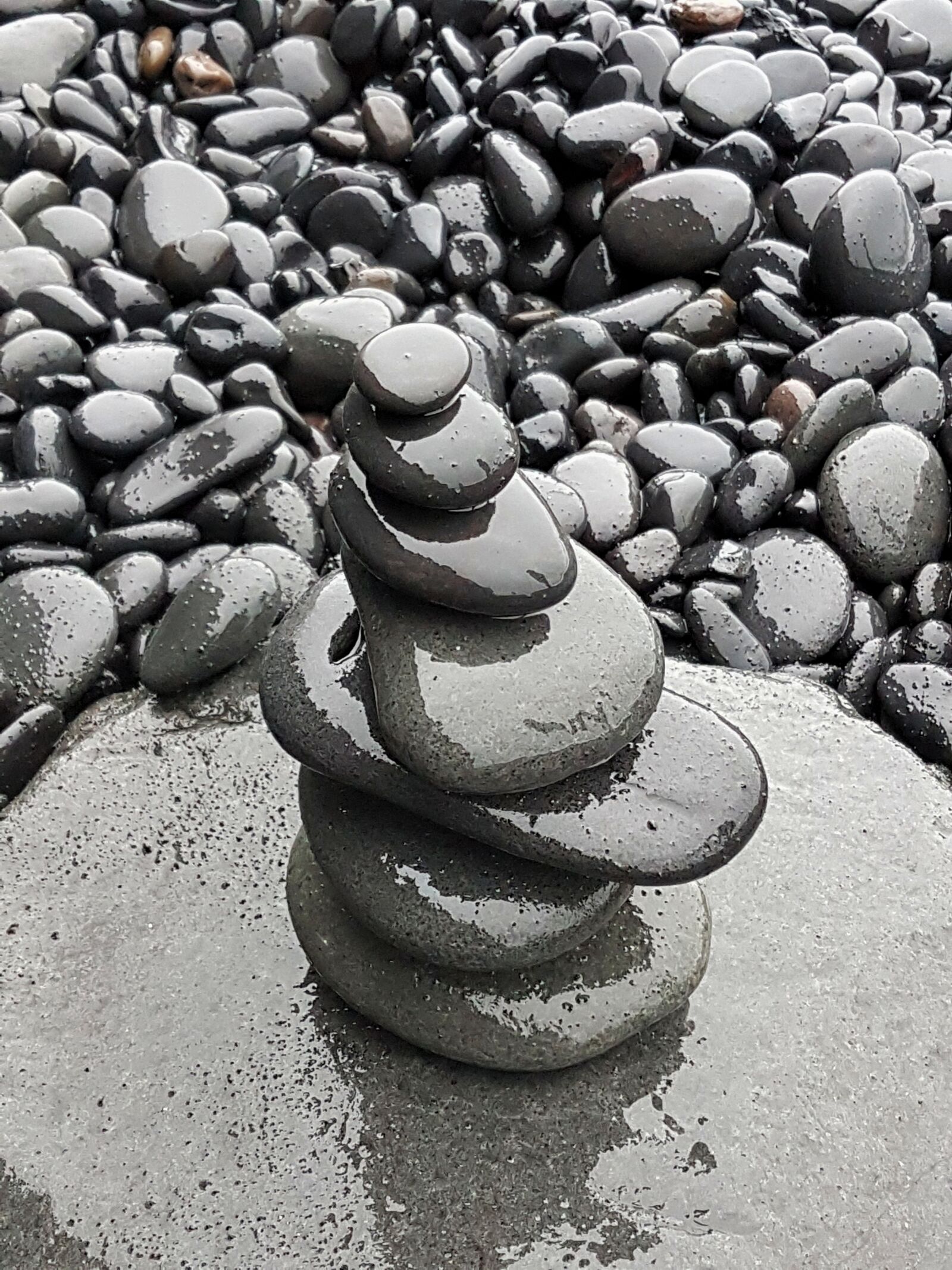Samsung Galaxy S7 Edge sample photo. Black stone, lava stone photography