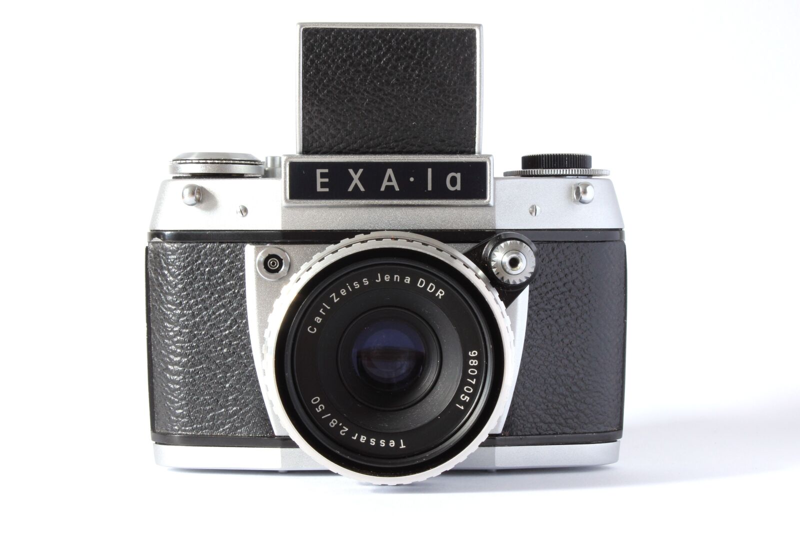 Canon EOS 600D (Rebel EOS T3i / EOS Kiss X5) sample photo. Camera, analog, old photography