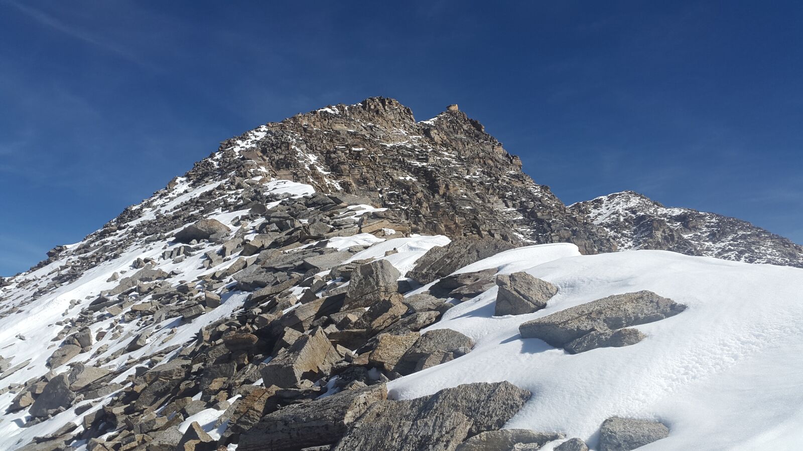 Samsung Galaxy Alpha sample photo. High angelus, summit, ridge photography