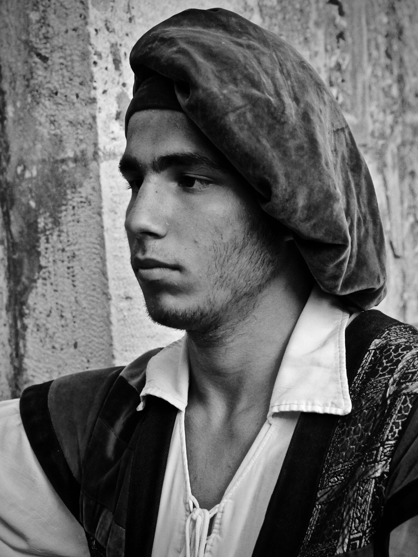 Canon EOS 60D sample photo. Face, a security guard photography