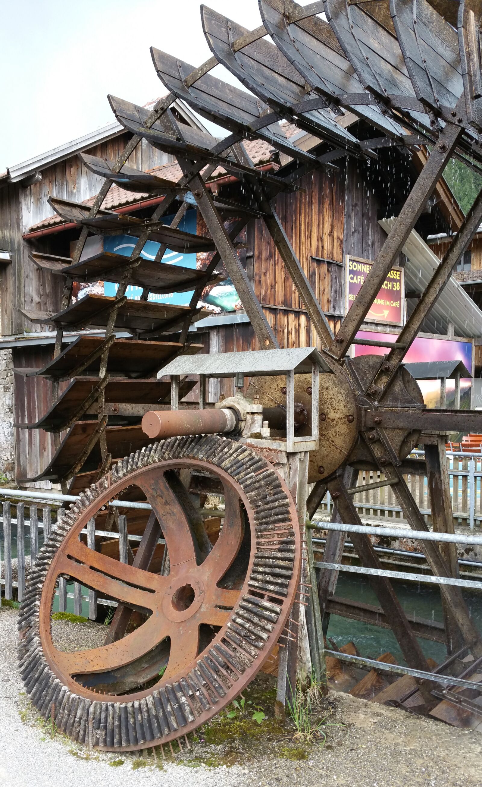 Samsung Galaxy S5 LTE-A sample photo. Mill wheel, waterwheel, water photography