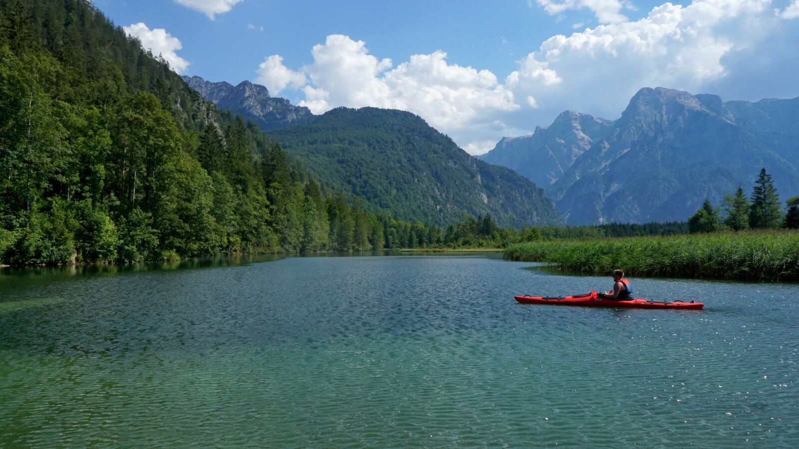 Sony a6000 + Sony E 16mm F2.8 sample photo. Lake, alpine lake, kayak photography