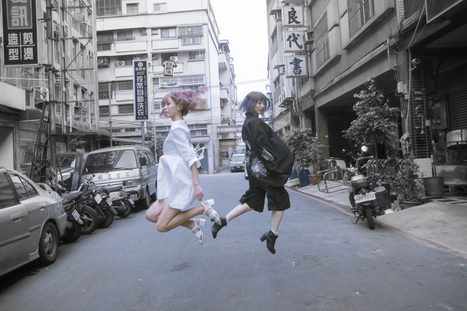 Nikon D7100 sample photo. Street, people, road photography