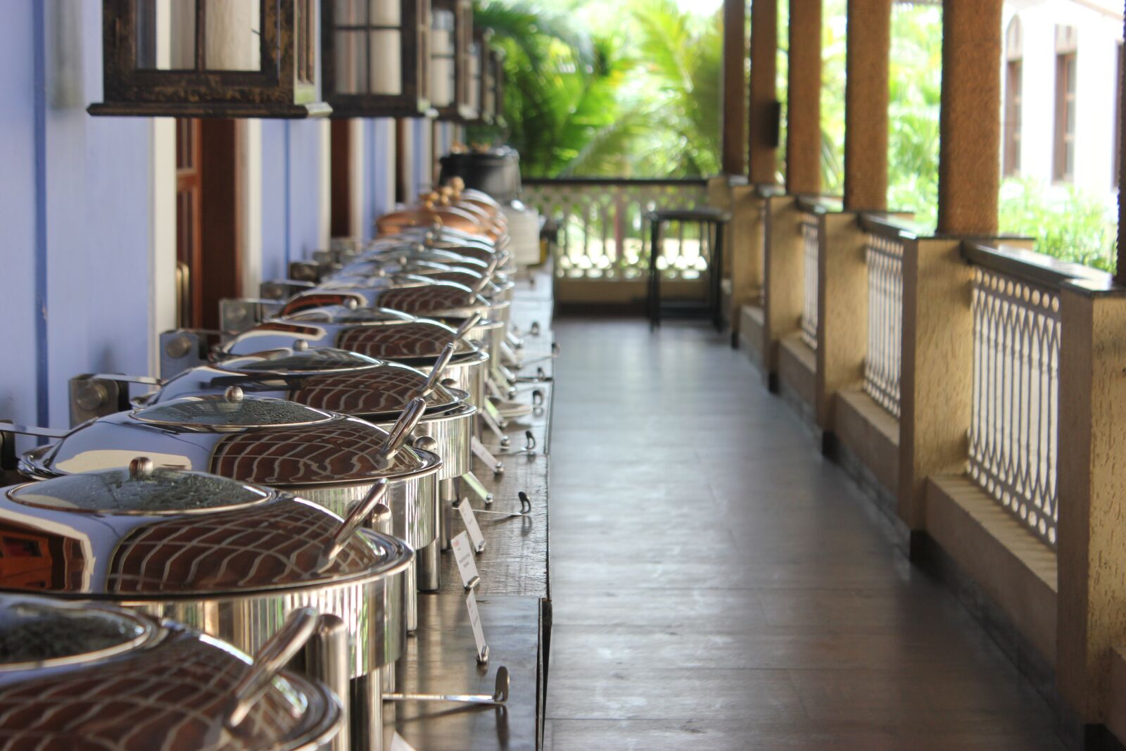 Canon EOS 550D (EOS Rebel T2i / EOS Kiss X4) sample photo. Buffet, eat, delicious photography