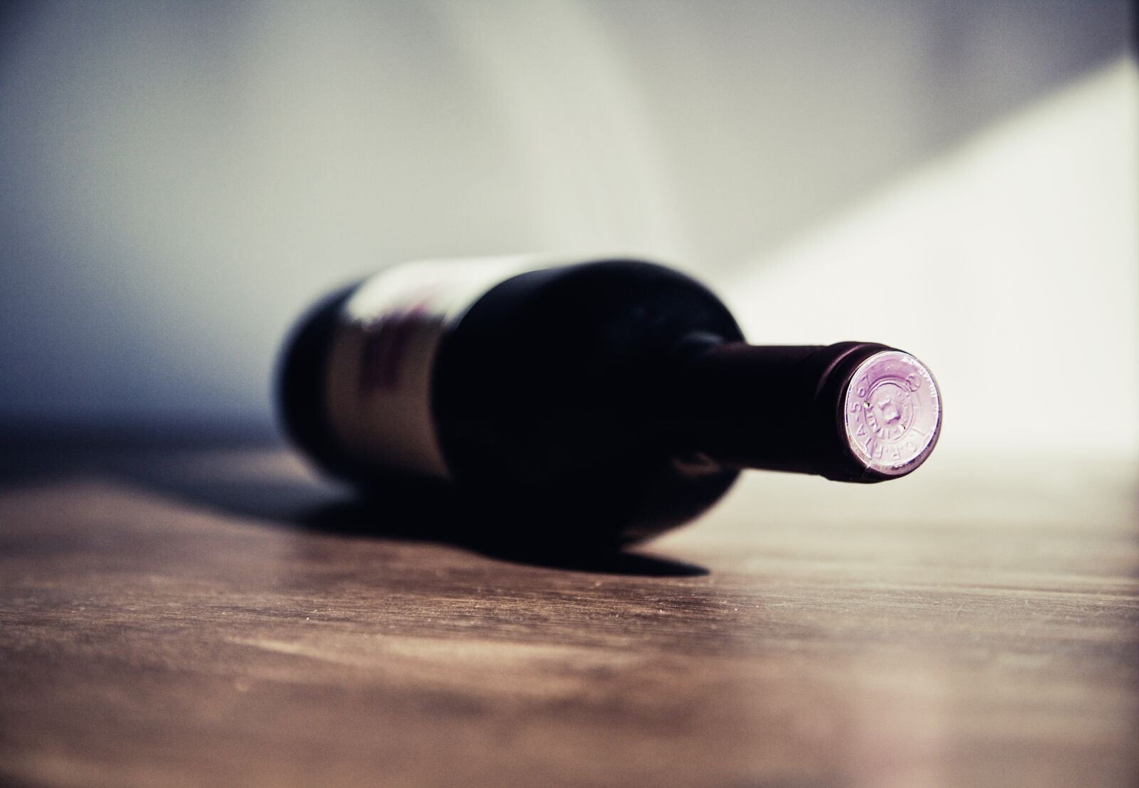 Canon EOS 5D + Canon EF 24-105mm F4L IS USM sample photo. Wine, bottle, benefit from photography