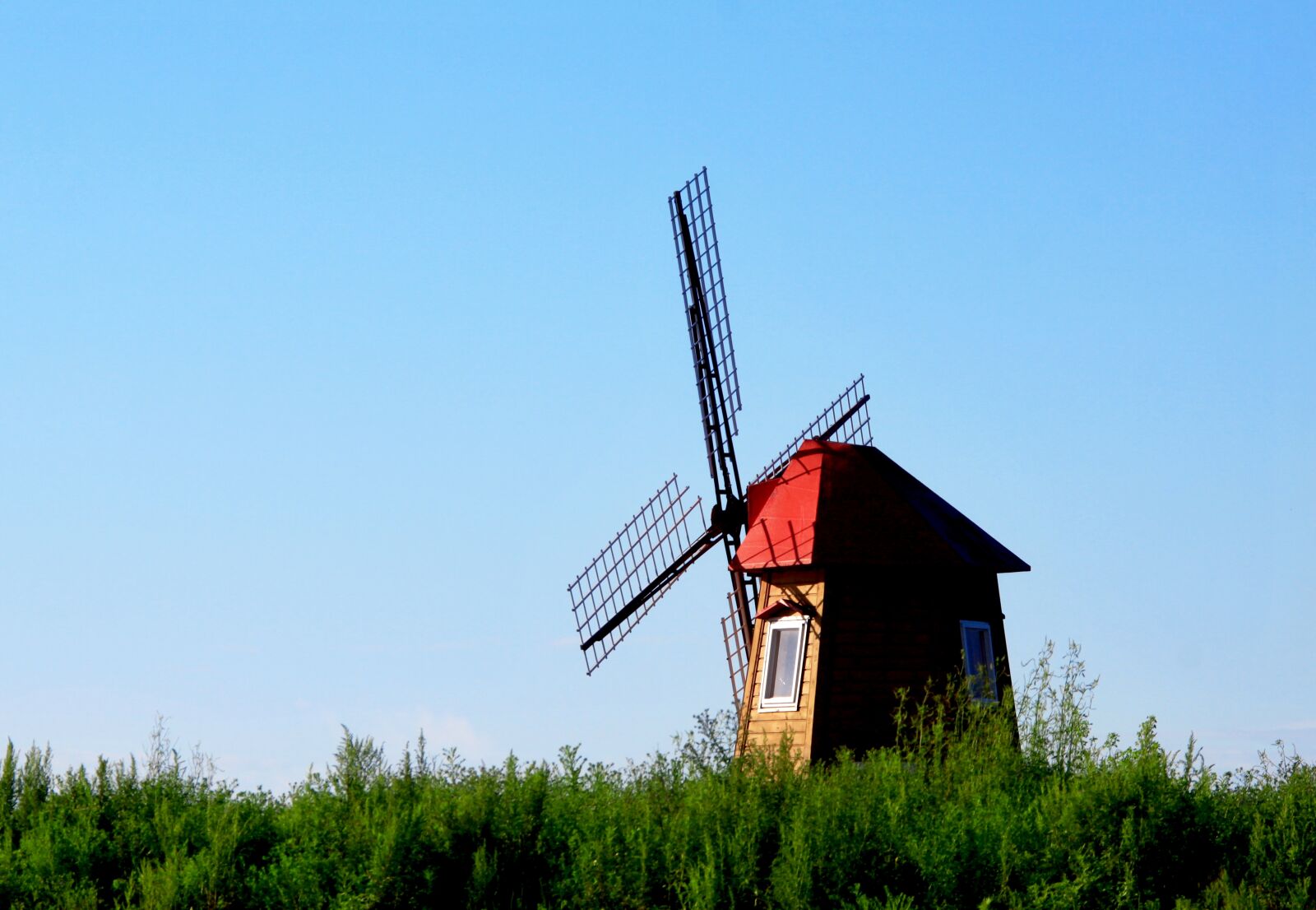 Canon EOS 50D sample photo. Windmill, sky, farm photography
