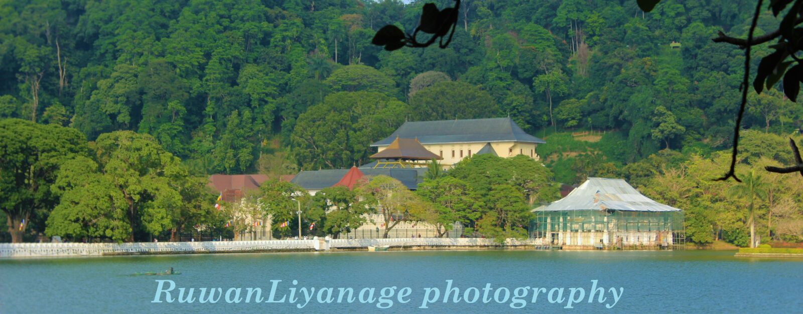 Canon EOS 600D (Rebel EOS T3i / EOS Kiss X5) sample photo. Sri, dalada, ruwanliyanage photography